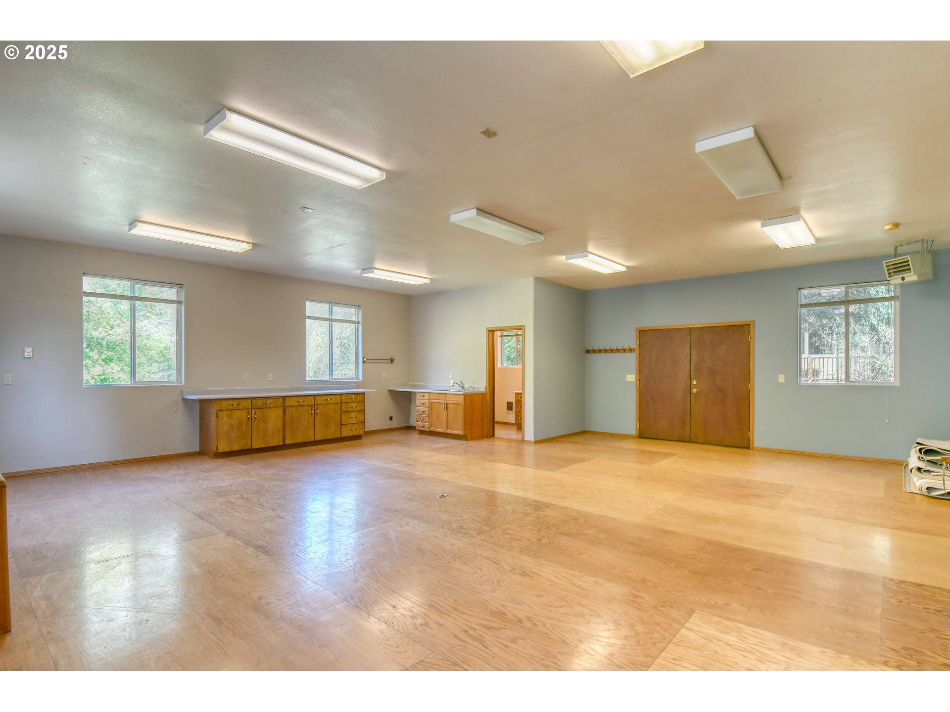 Adams, Oregon, 97810, United States, 4 Bedrooms Bedrooms, ,3 BathroomsBathrooms,Residential,For Sale,1793219