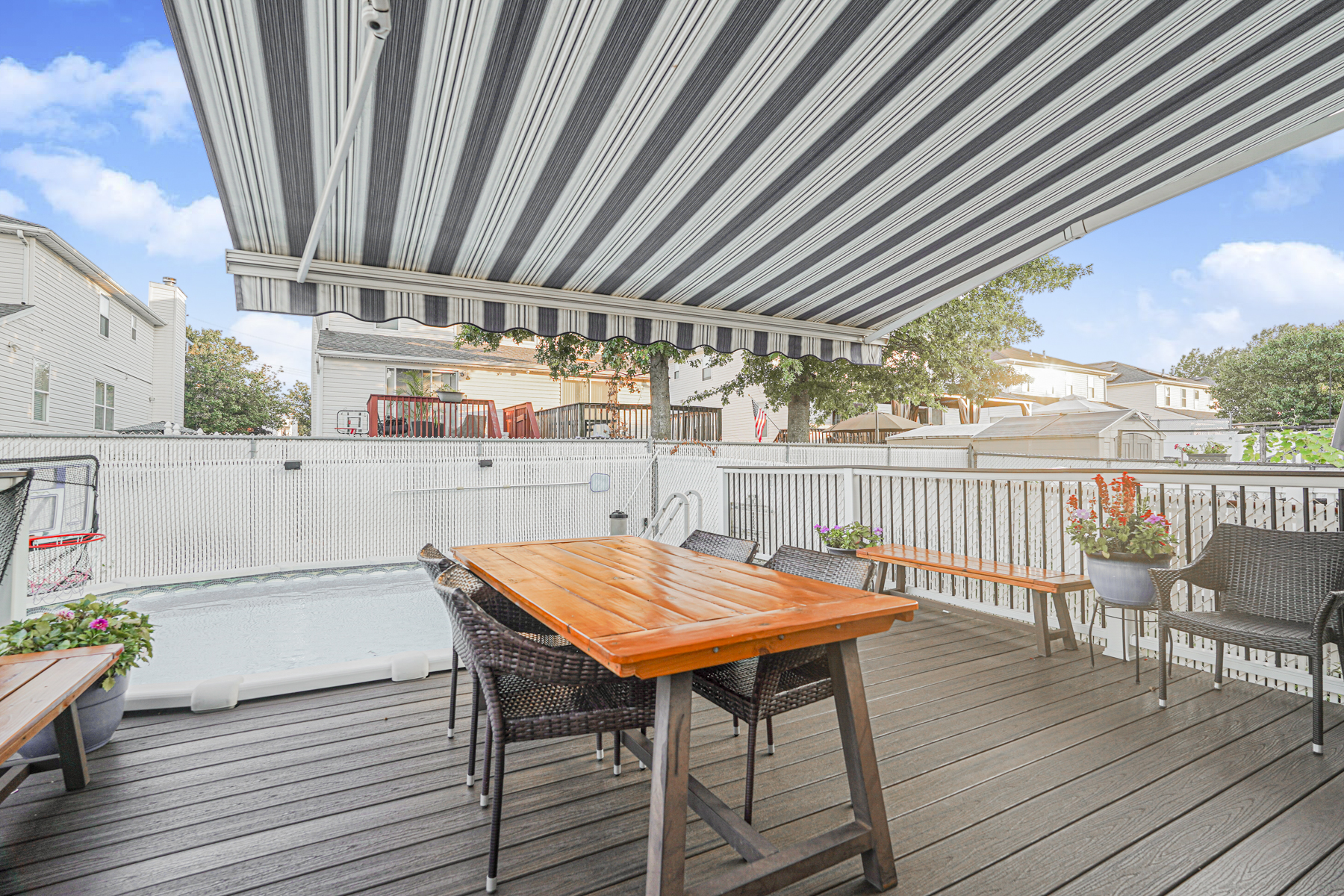 Staten Island, New York, 10309, United States, 3 Bedrooms Bedrooms, ,2 BathroomsBathrooms,Residential,For Sale,1935942