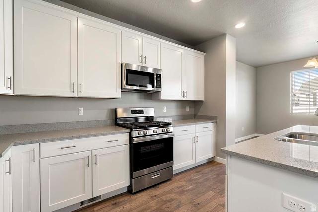 Lehi, Utah, 84048, United States, 4 Bedrooms Bedrooms, ,3 BathroomsBathrooms,Residential,For Sale,2012863