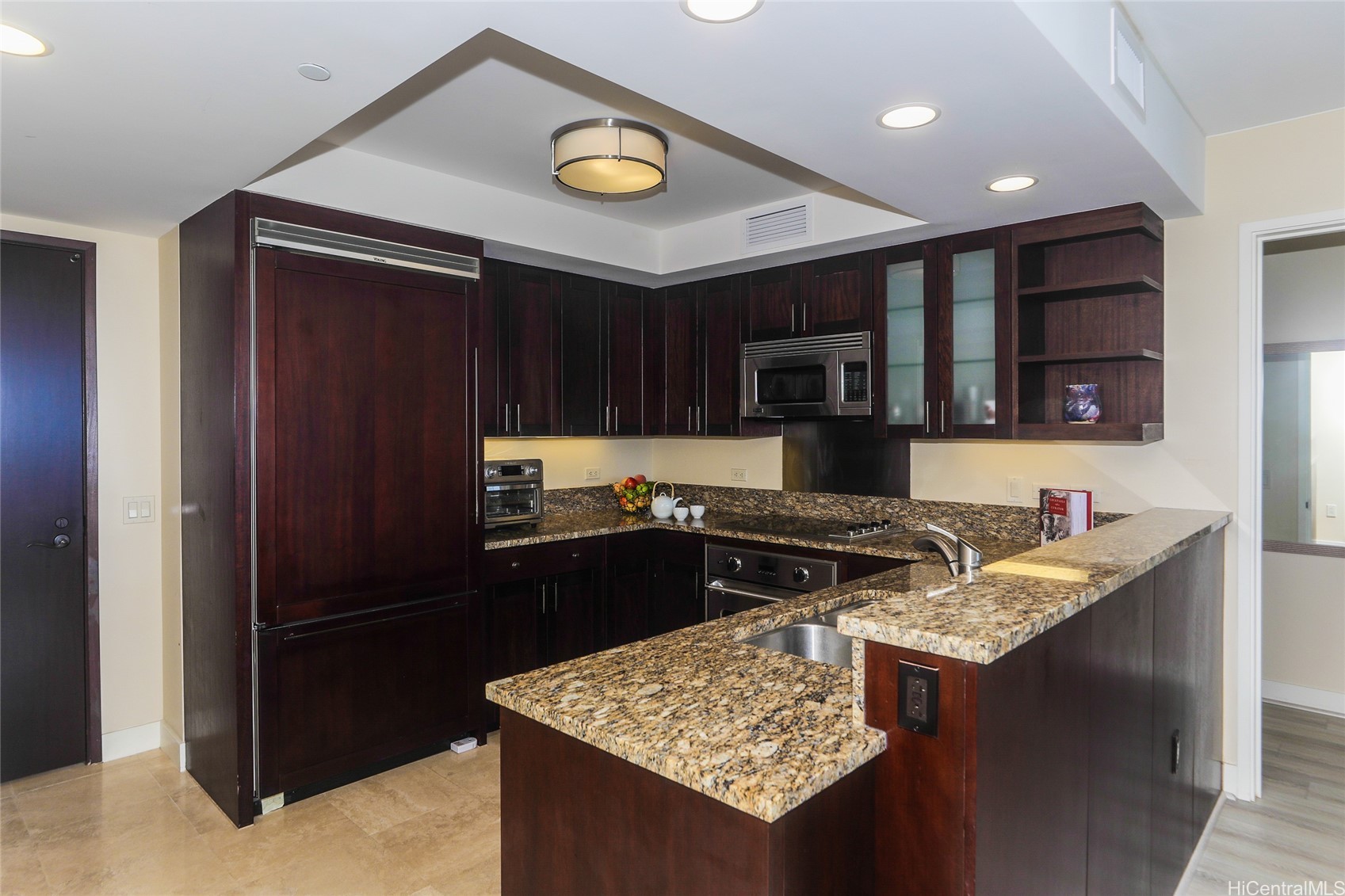 Honolulu, Hawaii, 96815, United States, 2 Bedrooms Bedrooms, ,2 BathroomsBathrooms,Residential,For Sale,1794682