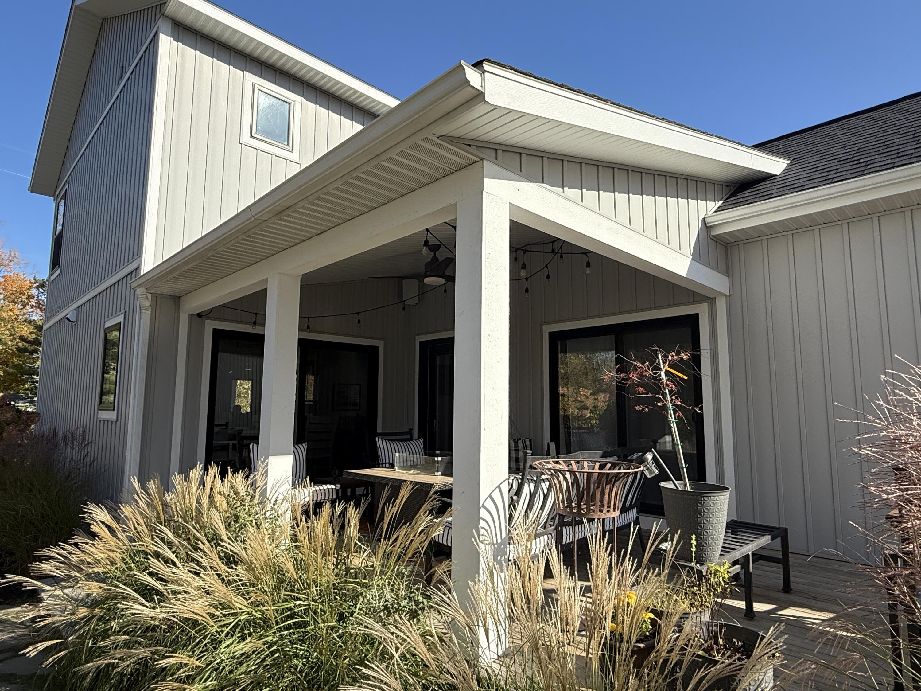 Douglas, Michigan, 49406, United States, 3 Bedrooms Bedrooms, ,3 BathroomsBathrooms,Residential,For Sale,1979342