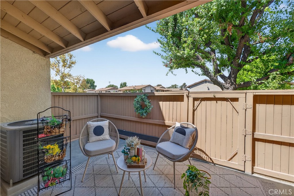 Hacienda Heights, California, 91745, United States, 2 Bedrooms Bedrooms, ,2 BathroomsBathrooms,Residential,For Sale,1985650