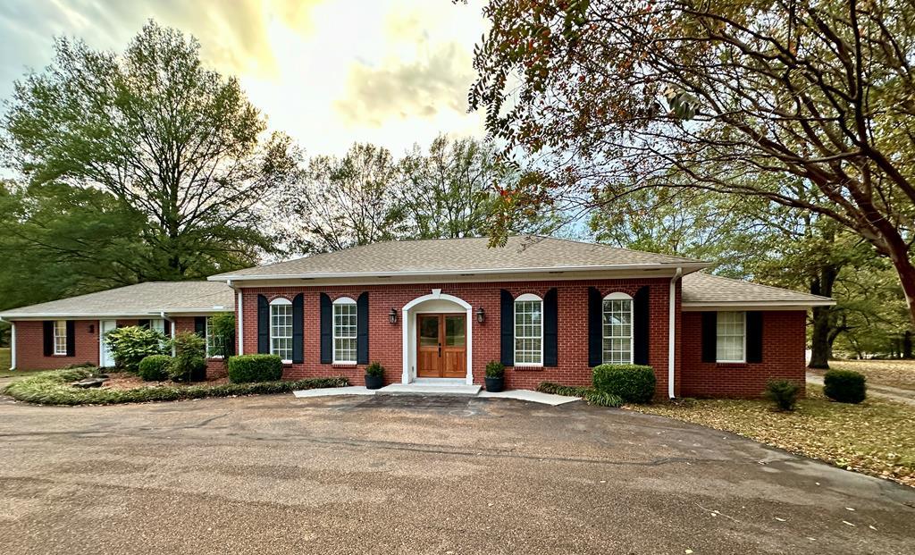 26 Cr 313, OXFORD, Mississippi, 38655, United States, 4 Bedrooms Bedrooms, ,3 BathroomsBathrooms,Residential,For Sale,26 Cr 313,1640697