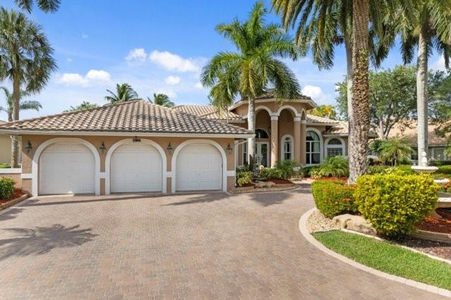 Coral Springs, Florida, 33071, United States, 4 Bedrooms Bedrooms, ,3 BathroomsBathrooms,Residential,For Sale,1841689