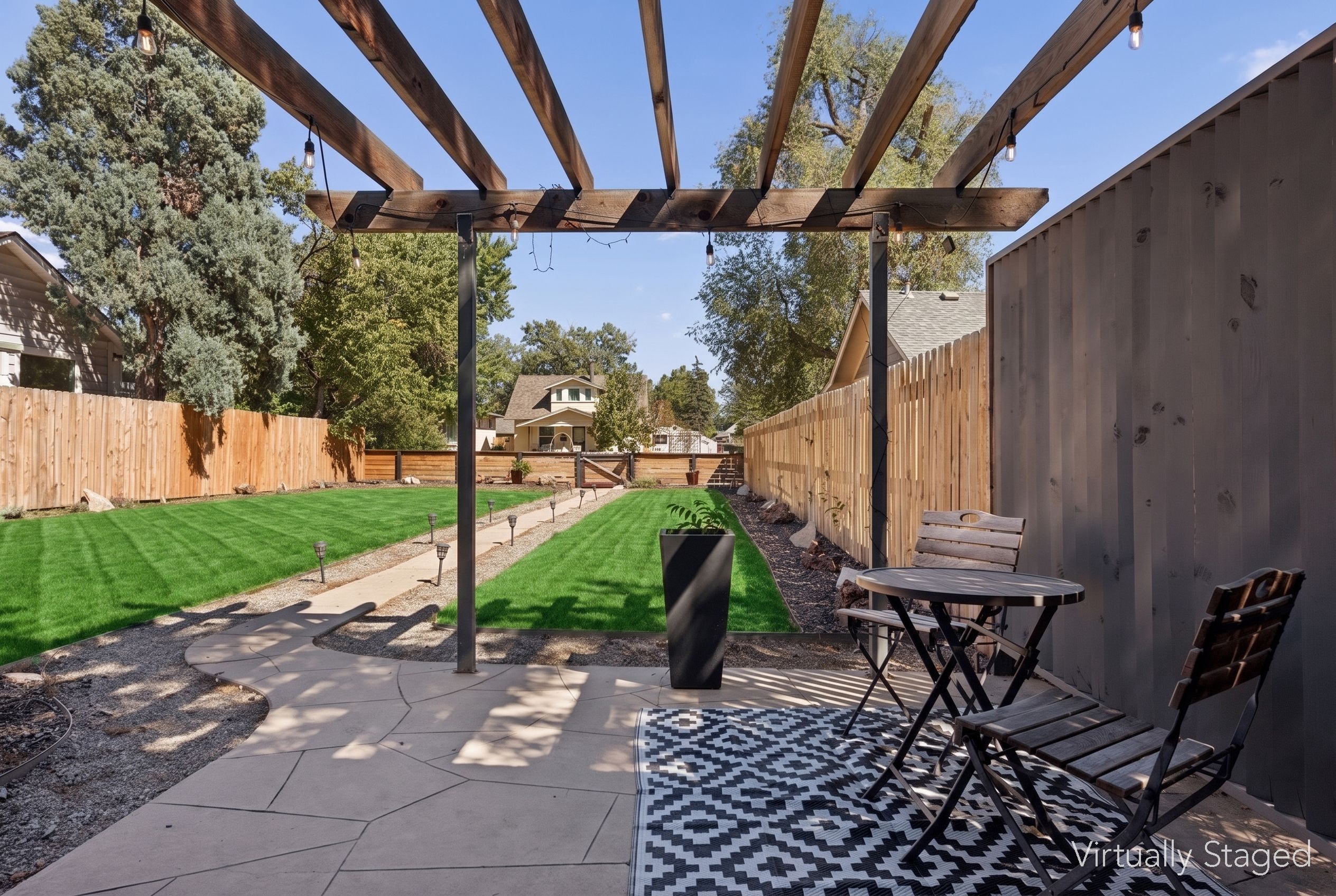  Stylish And Remarkably Versatile Remodeled Mid-Mod Residence - 物件實景