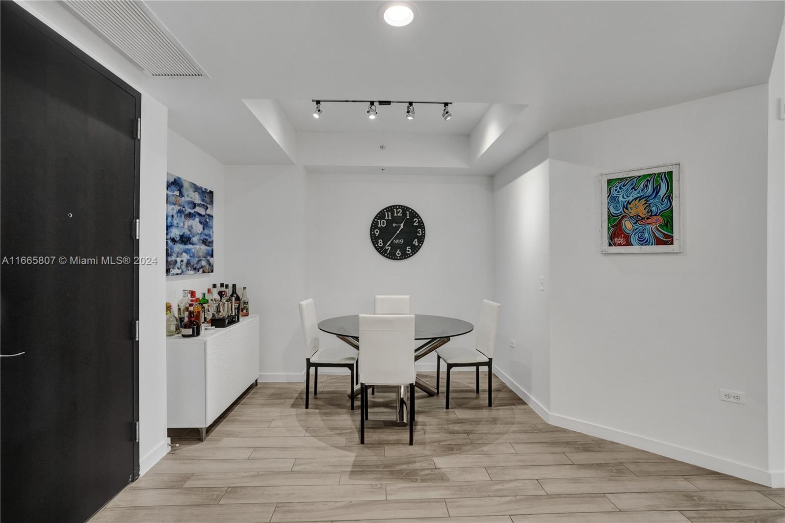 999 SW 1st Ave Unit 1807, Miami, Florida, 33130, United States, 2 Bedrooms Bedrooms, ,2 BathroomsBathrooms,Residential,For Sale,999 SW 1st Ave Unit 1807,1632303