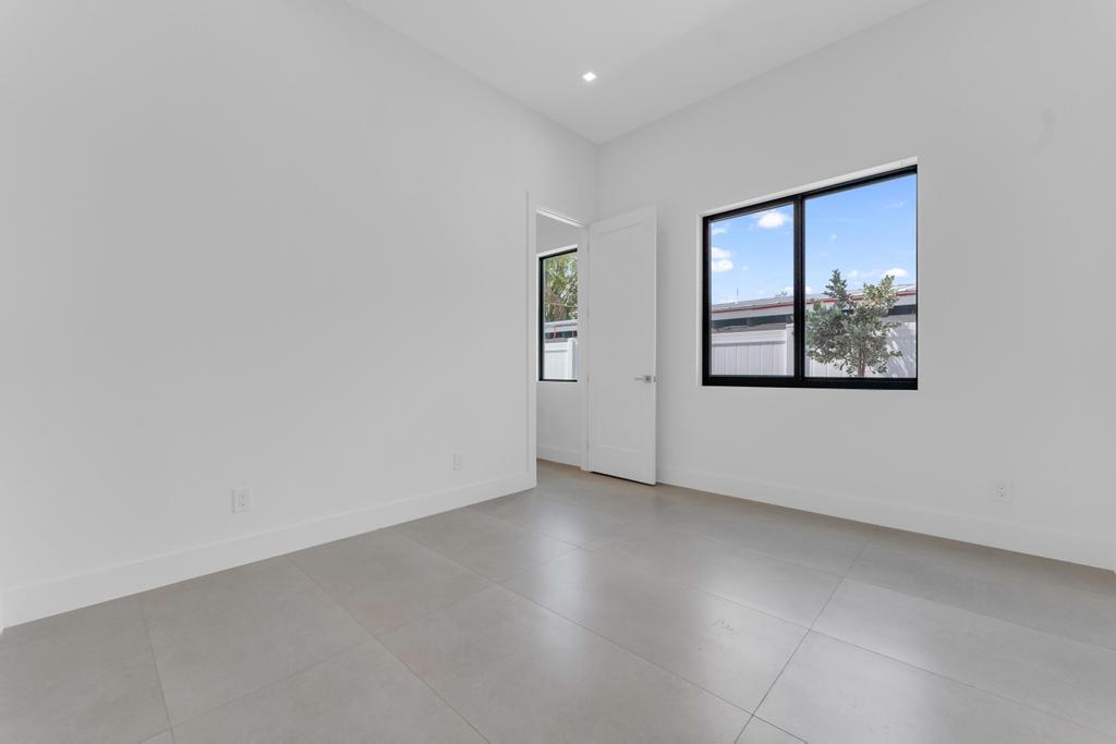 Delray Beach, Florida, 33444, United States, 4 Bedrooms Bedrooms, ,5 BathroomsBathrooms,Residential,For Sale,1974503