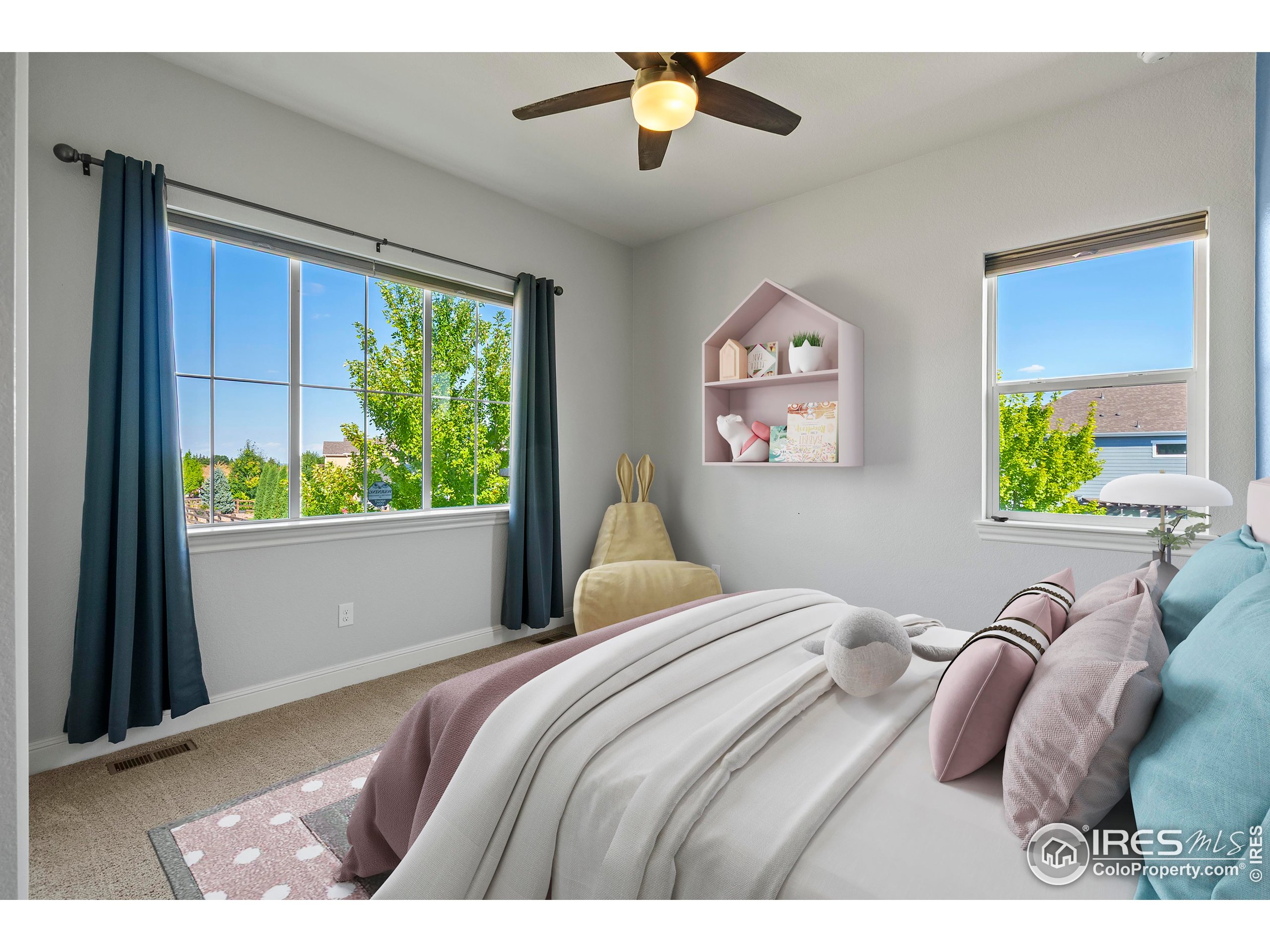 Arvada, Colorado, 80007, United States, 4 Bedrooms Bedrooms, ,3 BathroomsBathrooms,Residential,For Sale,1917292