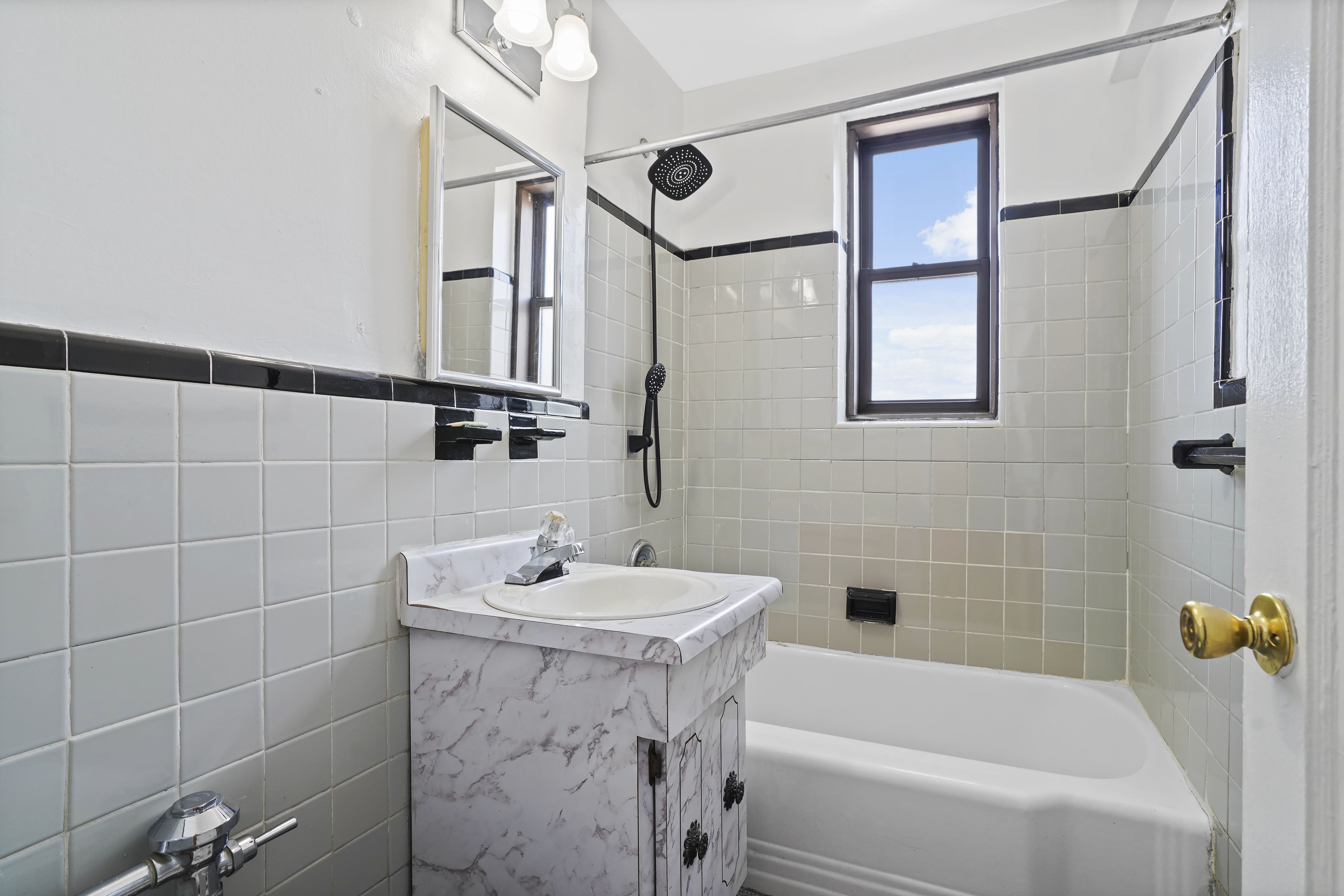  2190 Brigham St. 3g, Brooklyn, NY, 11229 - 物件實景