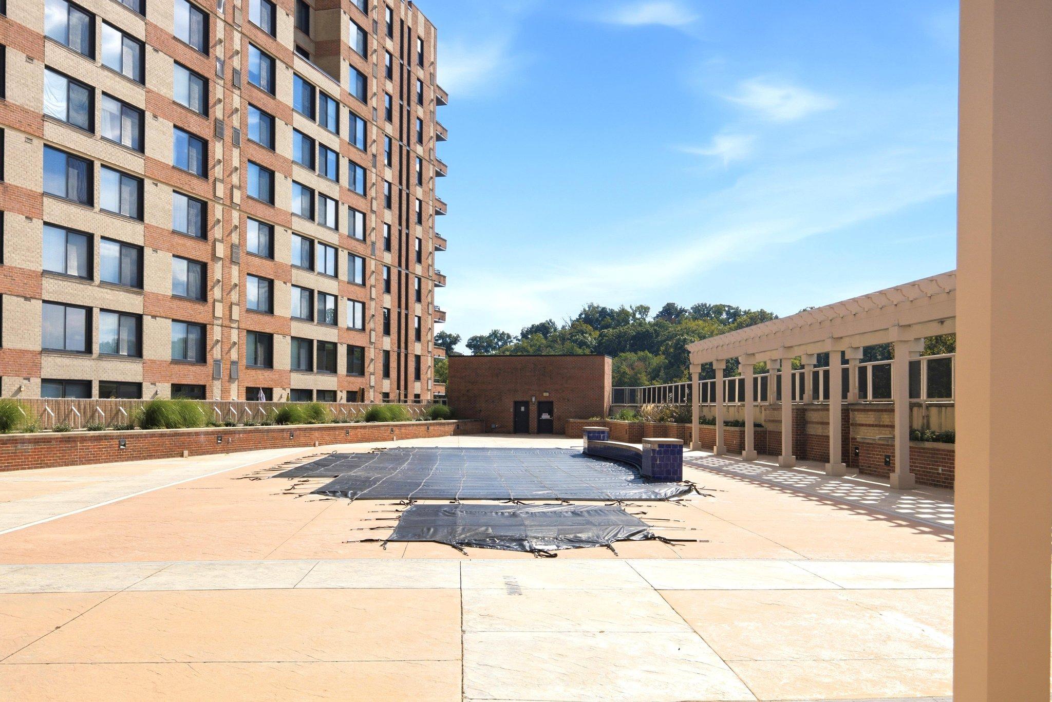  2451 Midtown Avenue, Alexandria, VA, 22303 - 物件實景