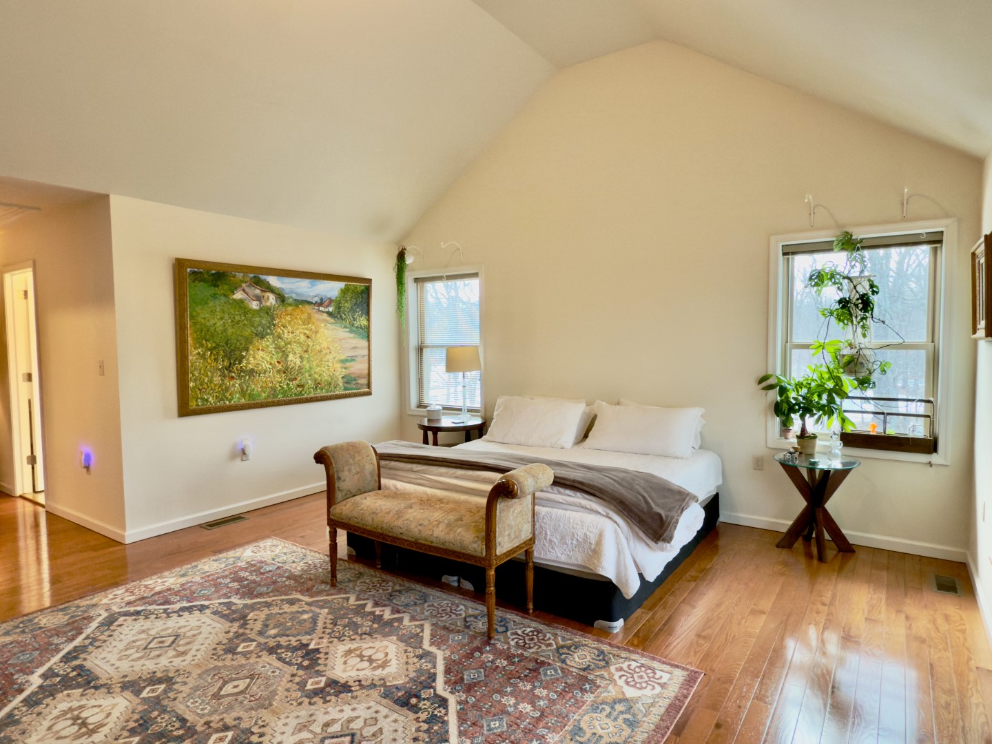 Hawley, Pennsylvania, 18428, United States, 3 Bedrooms Bedrooms, ,2 BathroomsBathrooms,Residential,For Sale,1995739