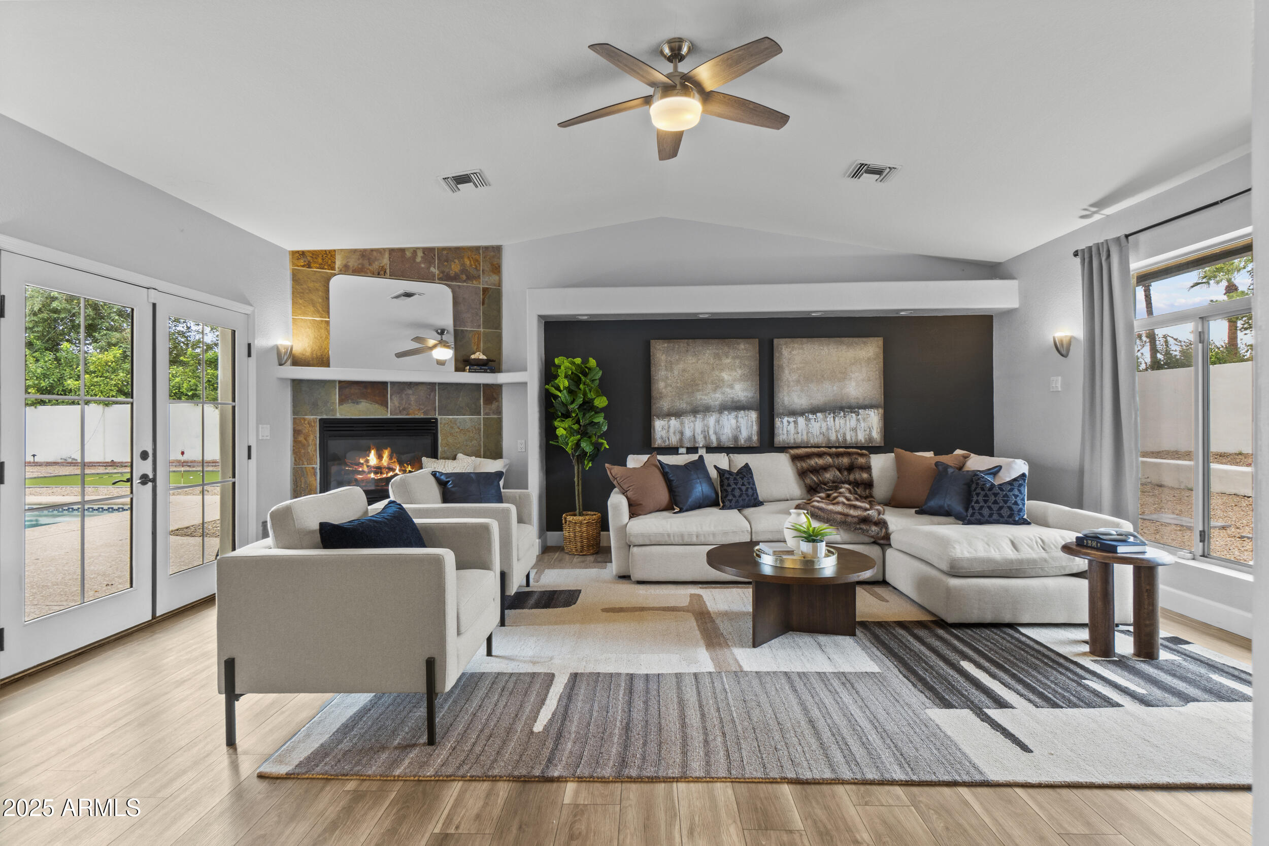 Phoenix, Arizona, 85018, United States, 6 Bedrooms Bedrooms, ,4 BathroomsBathrooms,Residential,For Sale,2002076