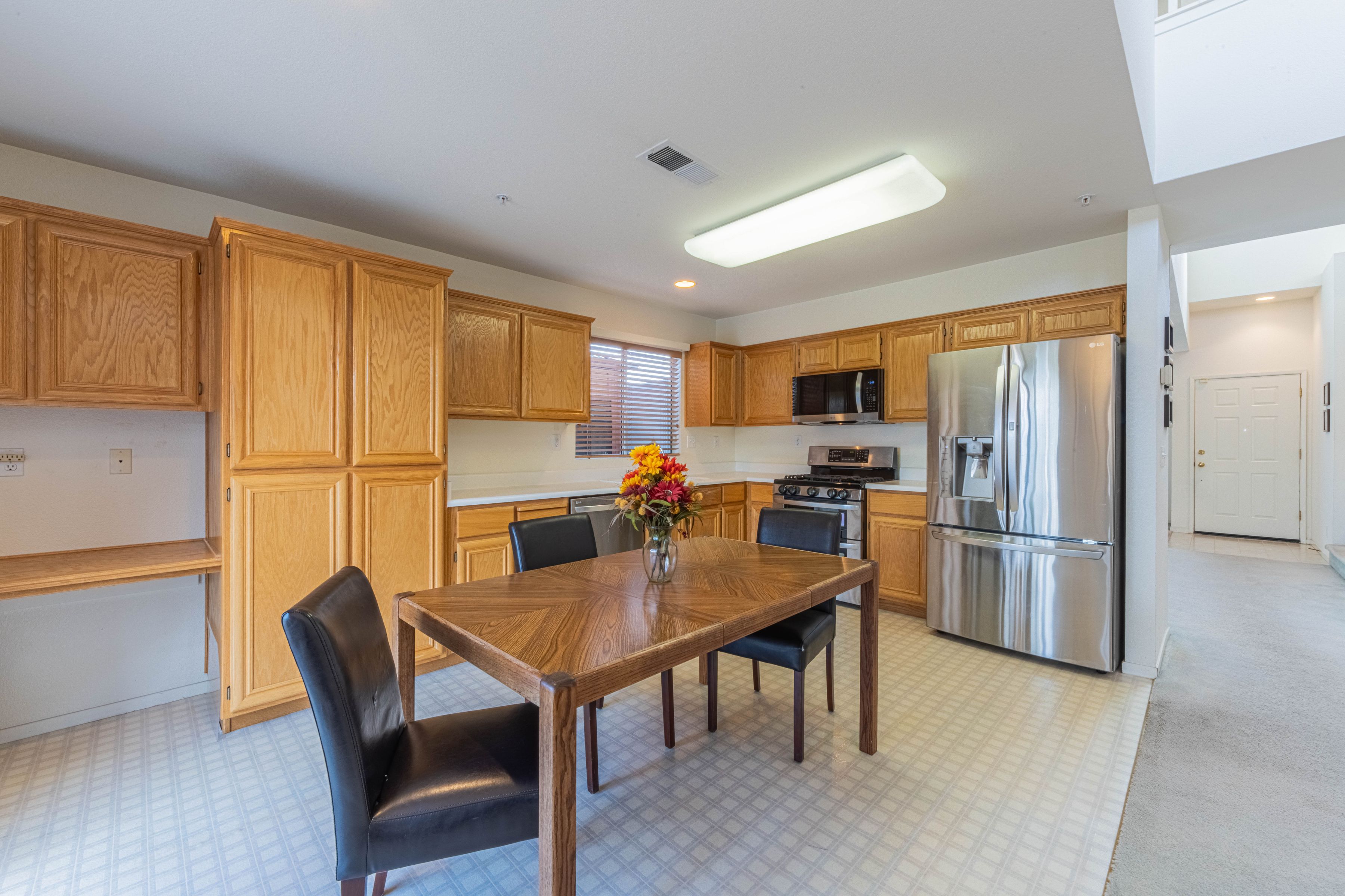  362 Zinfandel Way - 物件實景