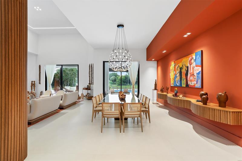 Weston, Florida, 33331, United States, 7 Bedrooms Bedrooms, ,9 BathroomsBathrooms,Residential,For Sale,1946951