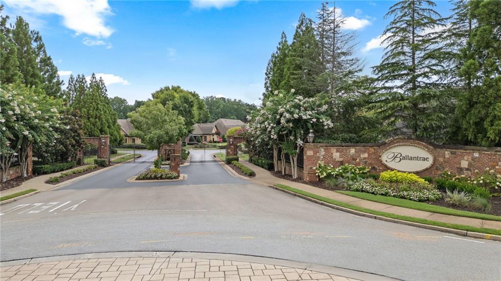 Cumming, Georgia, 30041, United States, 3 Bedrooms Bedrooms, ,2 BathroomsBathrooms,Residential,For Sale,1931073