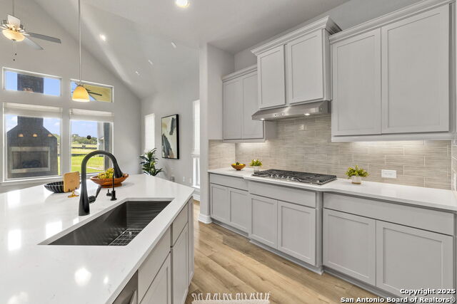 San Antonio, Texas, 78260, United States, 4 Bedrooms Bedrooms, ,4 BathroomsBathrooms,Residential,For Sale,1994565