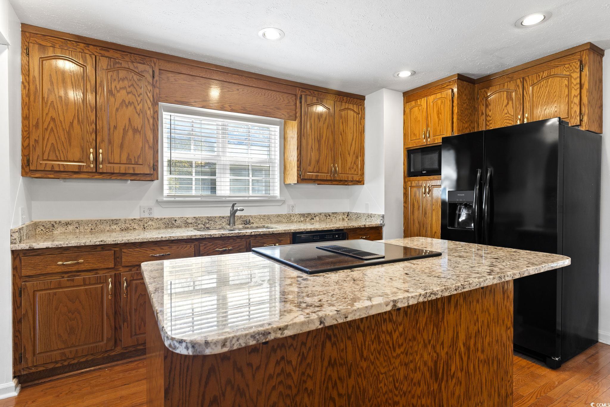 Murrells Inlet, South Carolina, 29576, United States, 3 Bedrooms Bedrooms, ,3 BathroomsBathrooms,Residential,For Sale,1721921