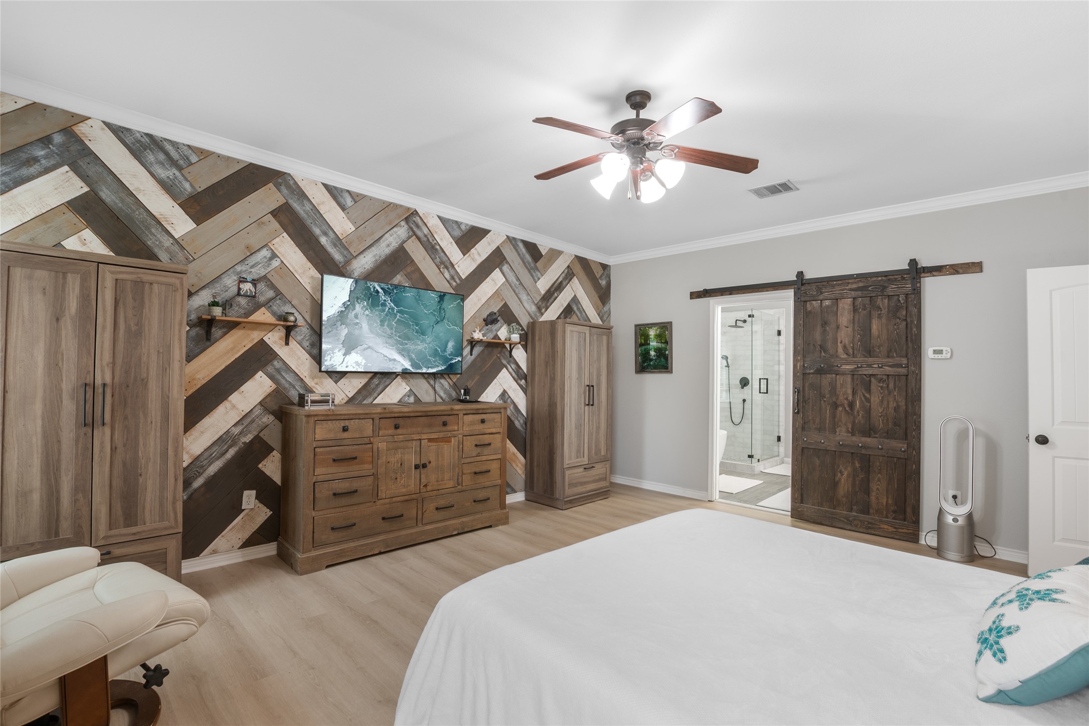 Rockwall, Texas, 75087, United States, 4 Bedrooms Bedrooms, ,3 BathroomsBathrooms,Residential,For Sale,1963763