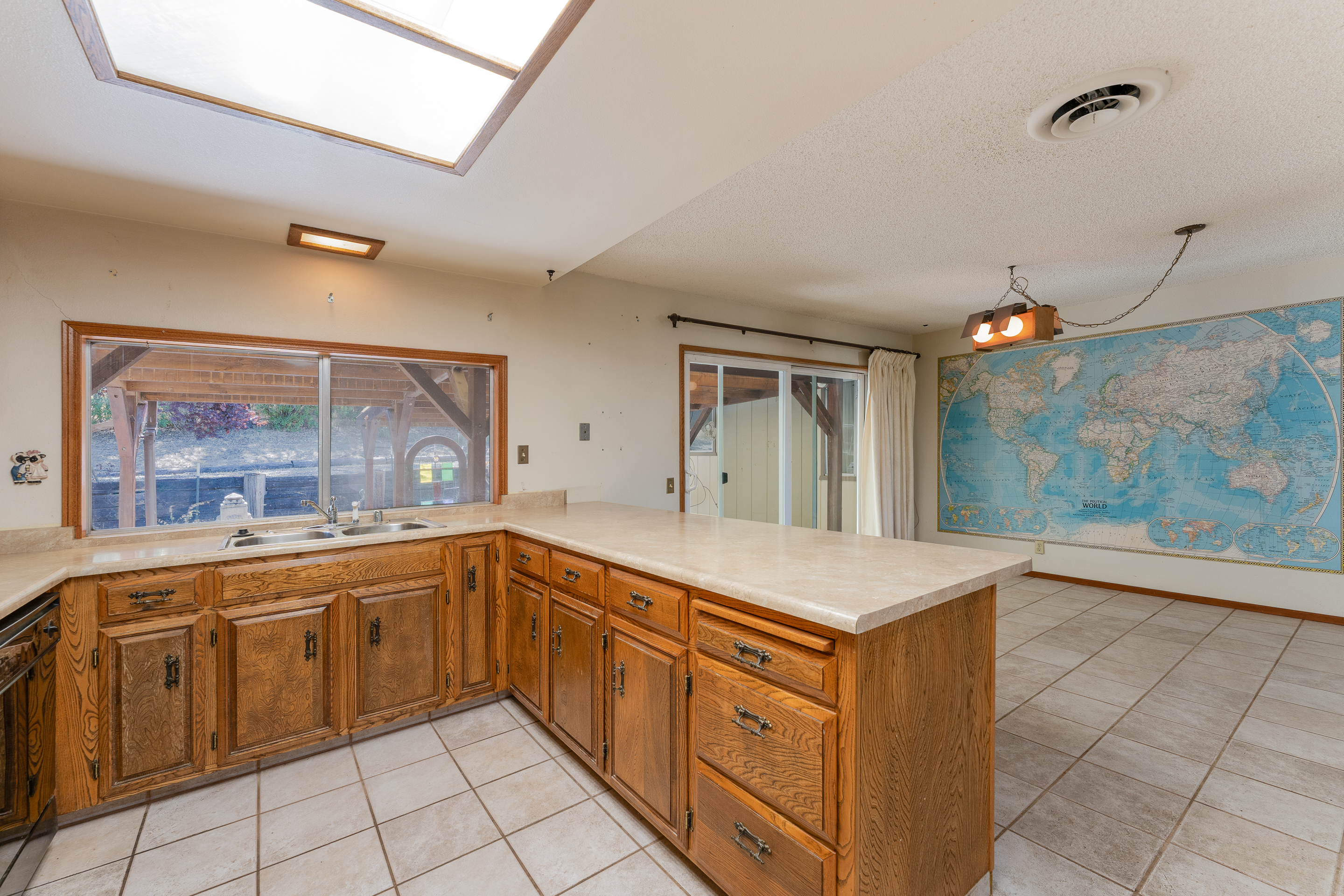 Ukiah, California, 95482, United States, 4 Bedrooms Bedrooms, ,2 BathroomsBathrooms,Residential,For Sale,1949294