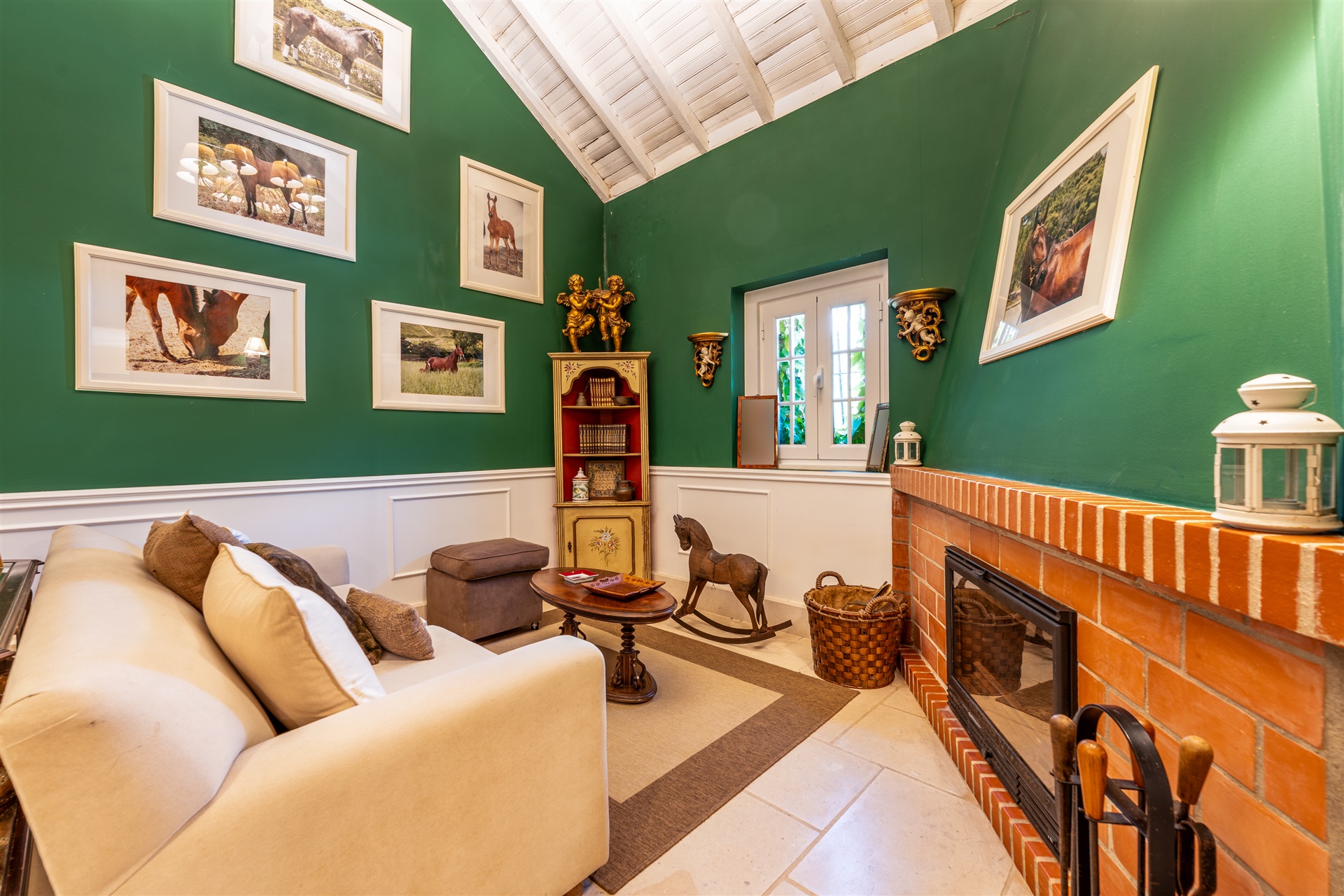  Country Estate, 6 bedrooms, for Sale - 物件實景