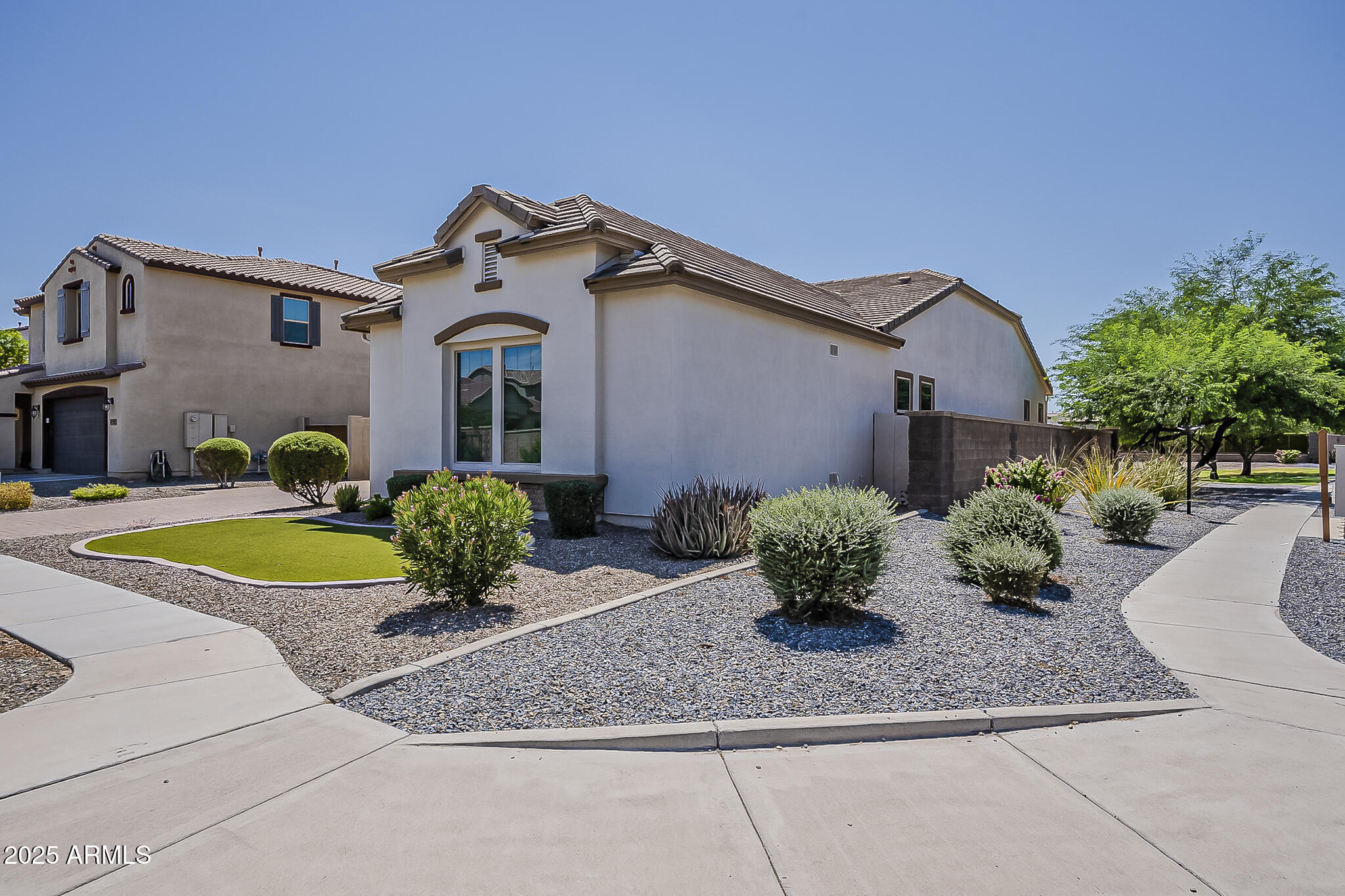 Chandler, Arizona, 85249, United States, 3 Bedrooms Bedrooms, ,Residential,For Sale,1939871
