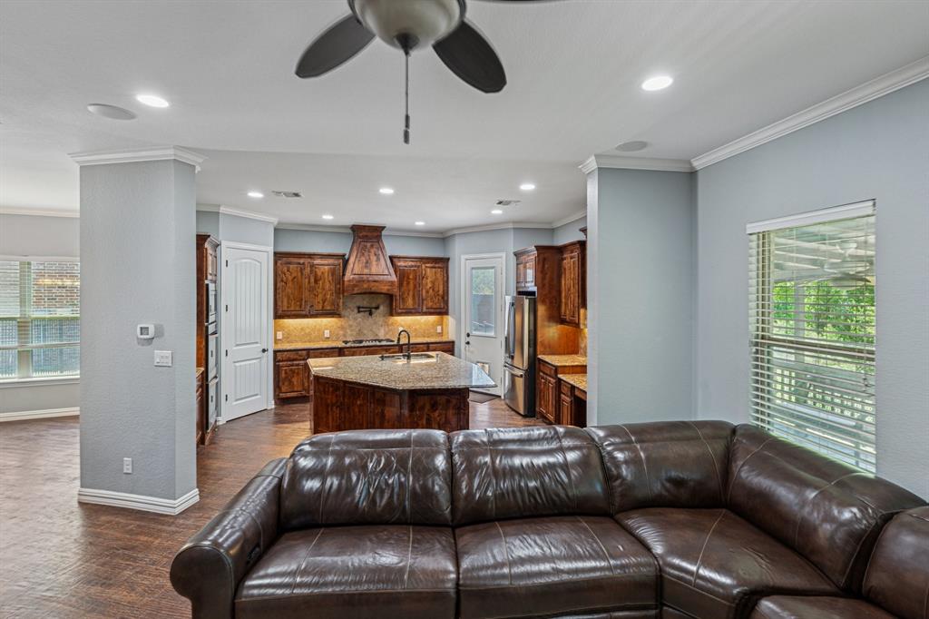 Flower Mound, Texas, 75022, United States, 5 Bedrooms Bedrooms, ,4 BathroomsBathrooms,Residential,For Sale,1991112