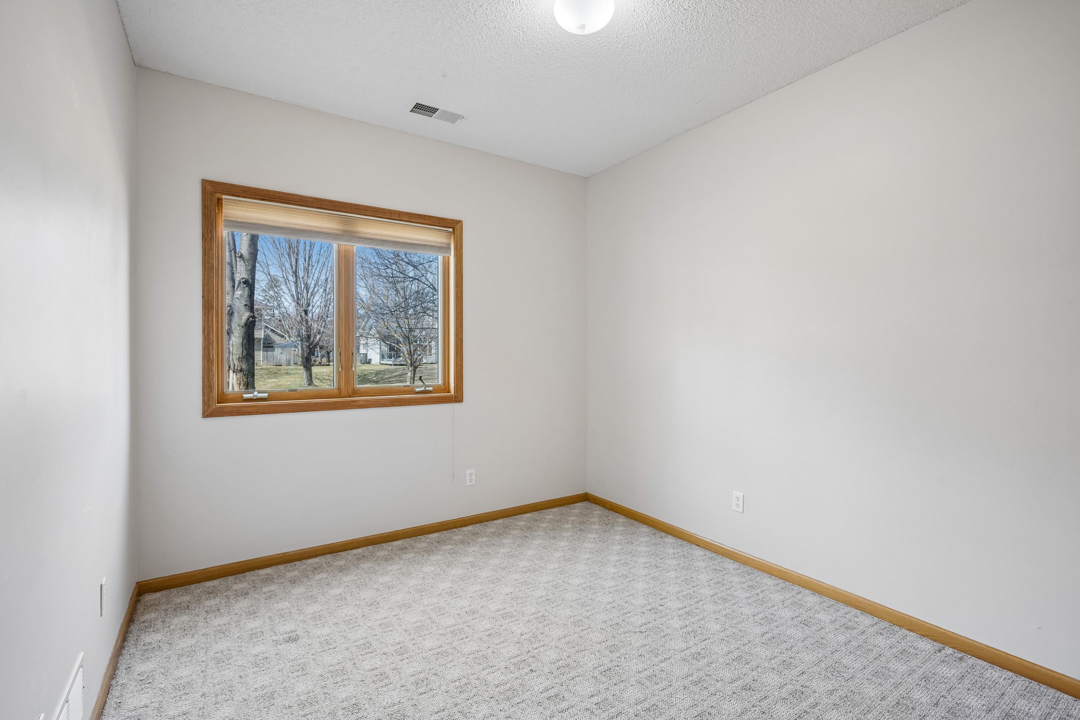  Beautifully Updated River’s Bend Retreat - 物件實景