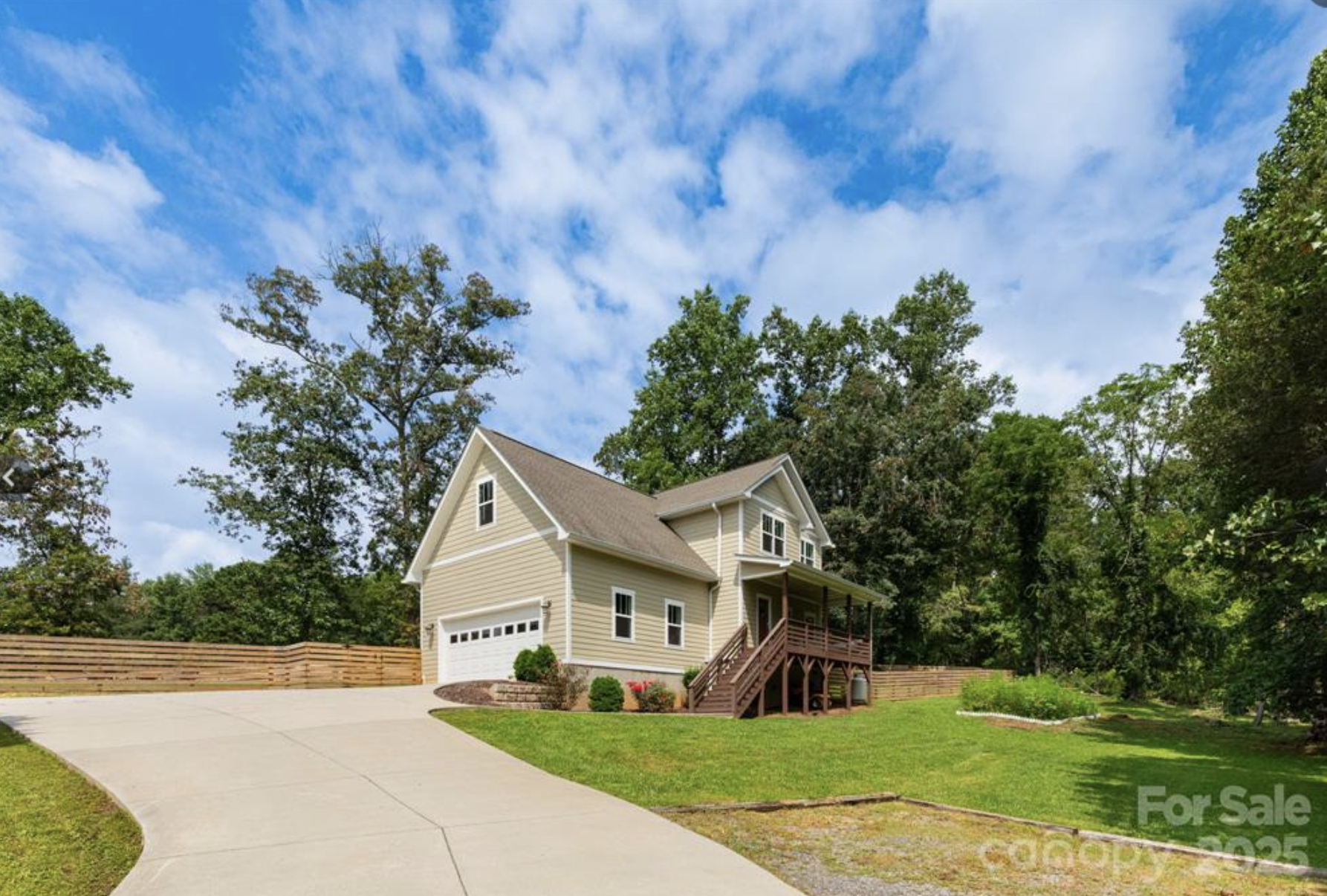Fletcher, North Carolina, 28732, United States, 3 Bedrooms Bedrooms, ,3 BathroomsBathrooms,Residential,For Sale,1959494