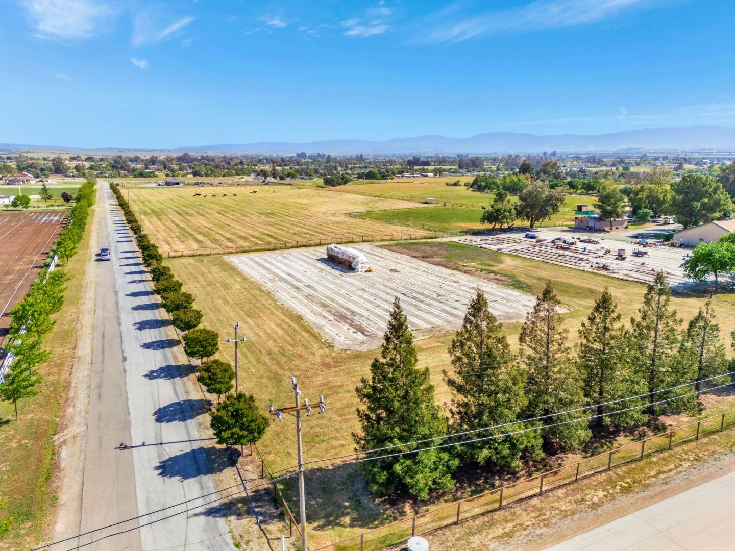 Hollister, California, 95023, United States, ,Land,For Sale,1819705
