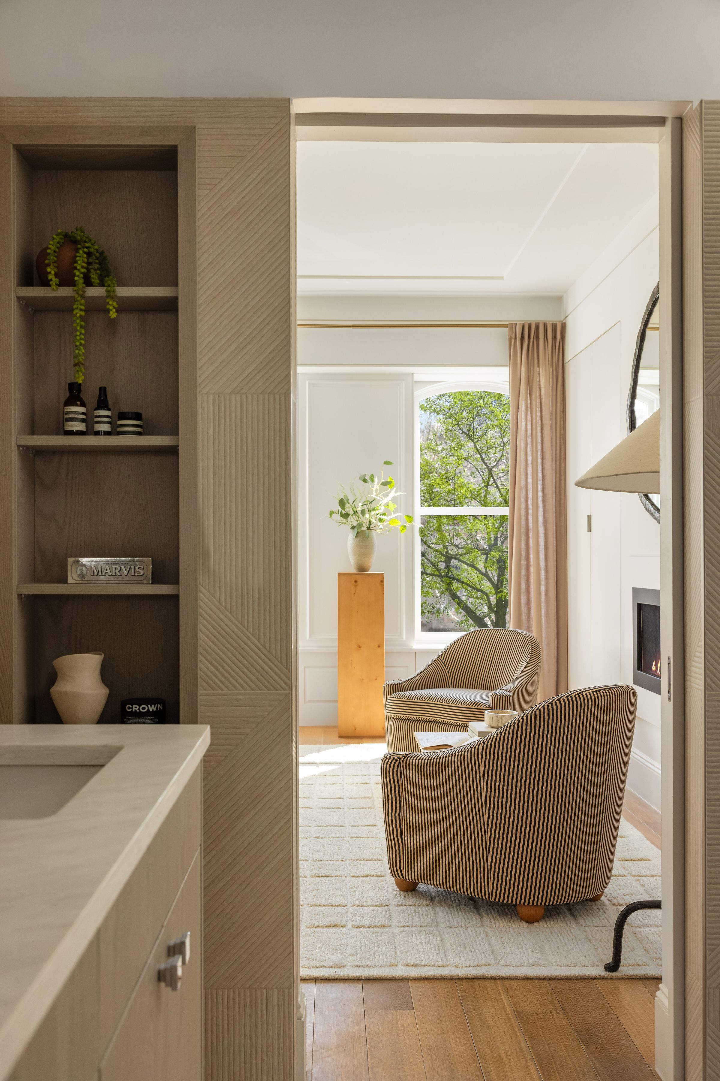  527 3rd Street - 物件實景