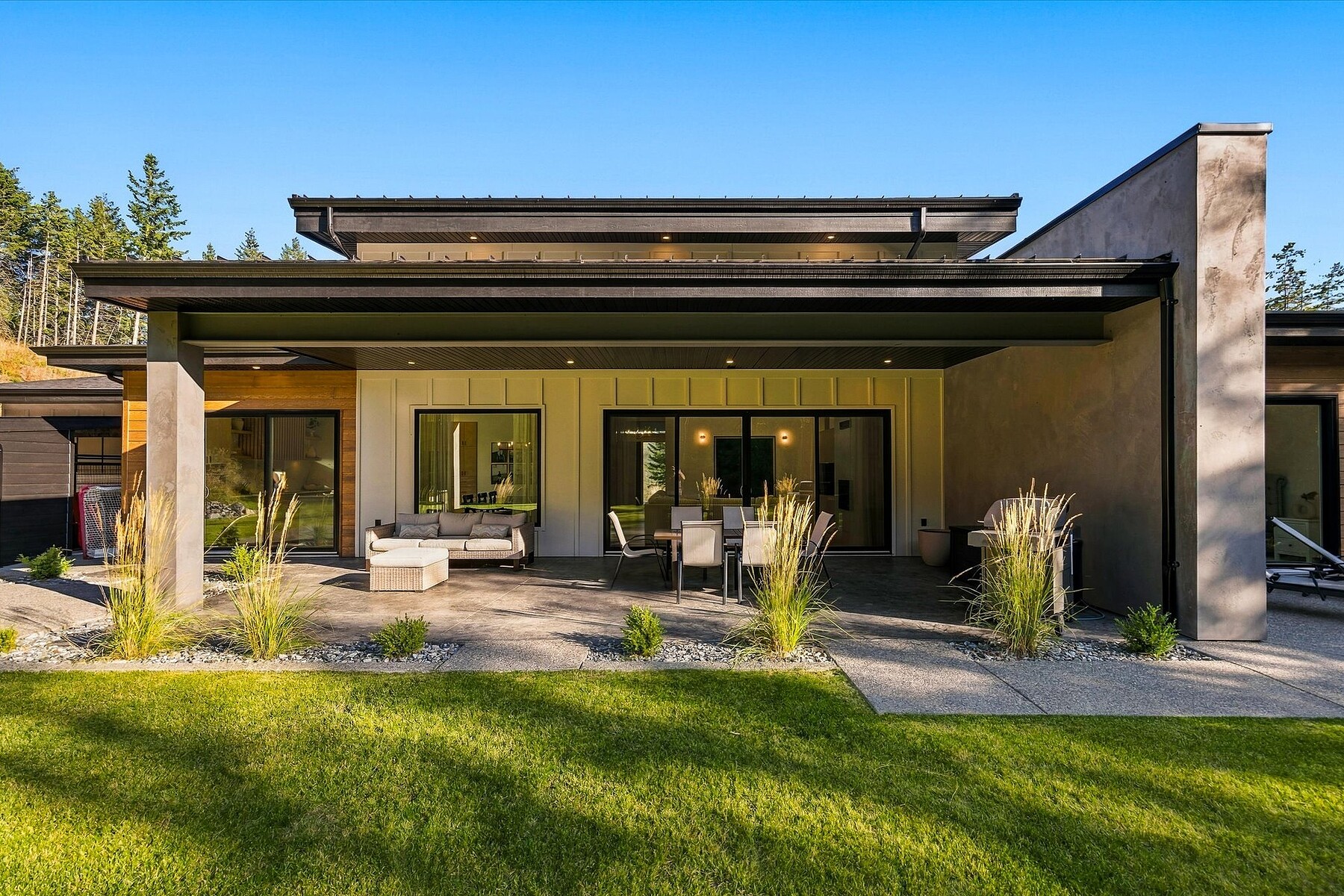  Gorgeous Custom Home - 物件實景