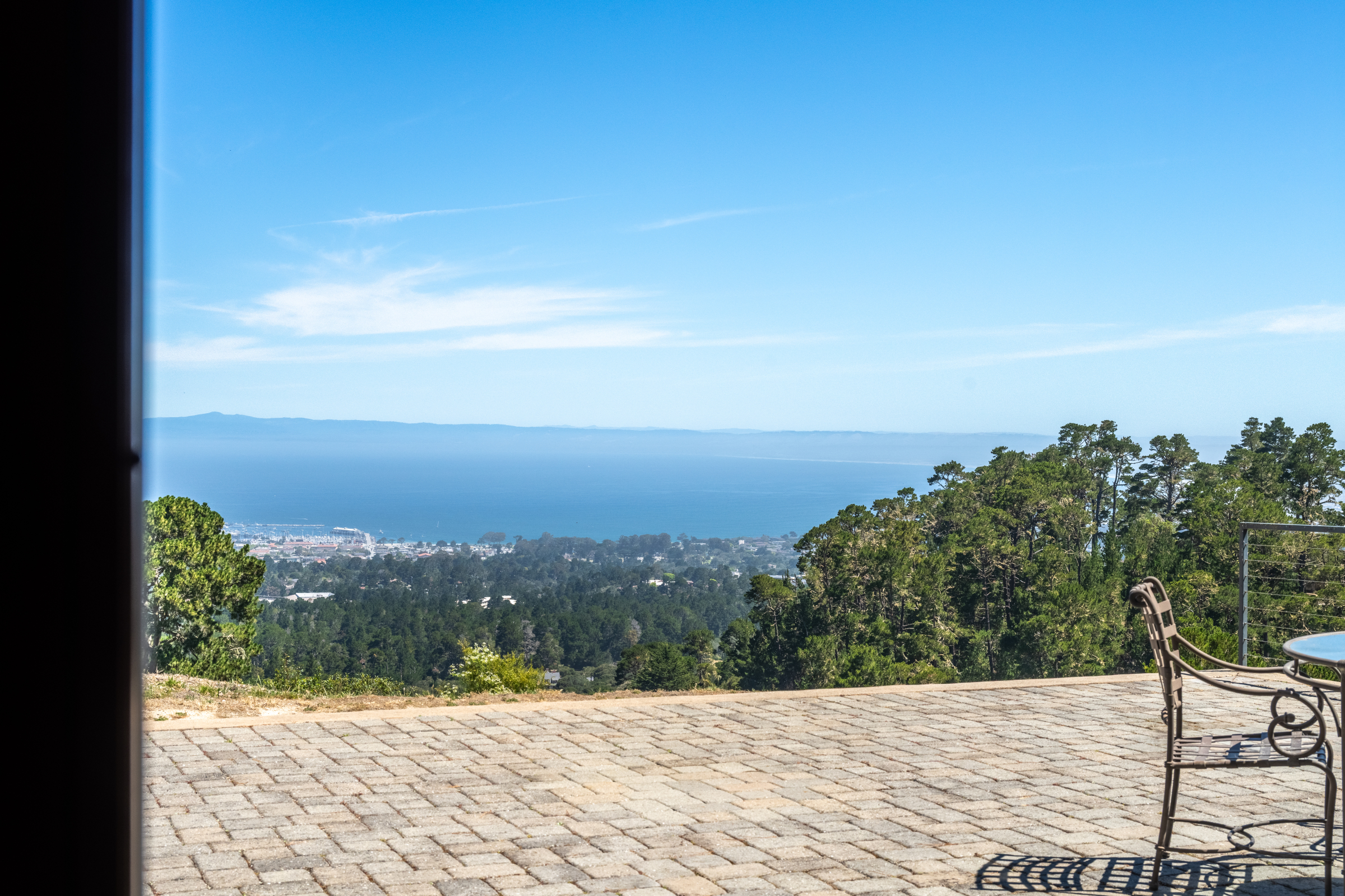  534 Aguajito Road - 物件實景