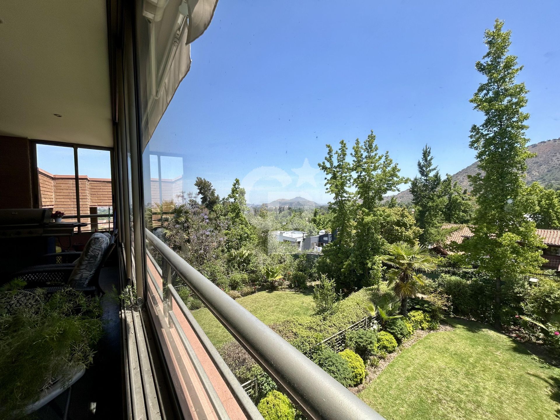 Vitacura, Chile, 4 Bedrooms Bedrooms, ,5 BathroomsBathrooms,Residential,For Sale,1998105