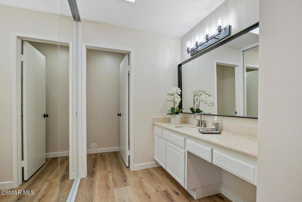 Westlake Village, California, 91361, United States, 3 Bedrooms Bedrooms, ,2 BathroomsBathrooms,Residential,For Sale,1989319