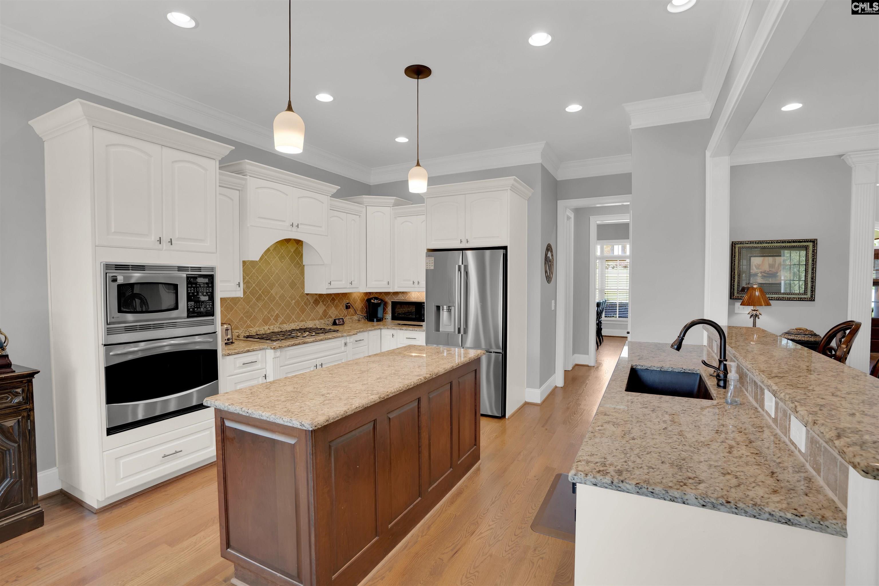 Chapin, South Carolina, 29036, United States, 5 Bedrooms Bedrooms, ,5 BathroomsBathrooms,Residential,For Sale,1932837