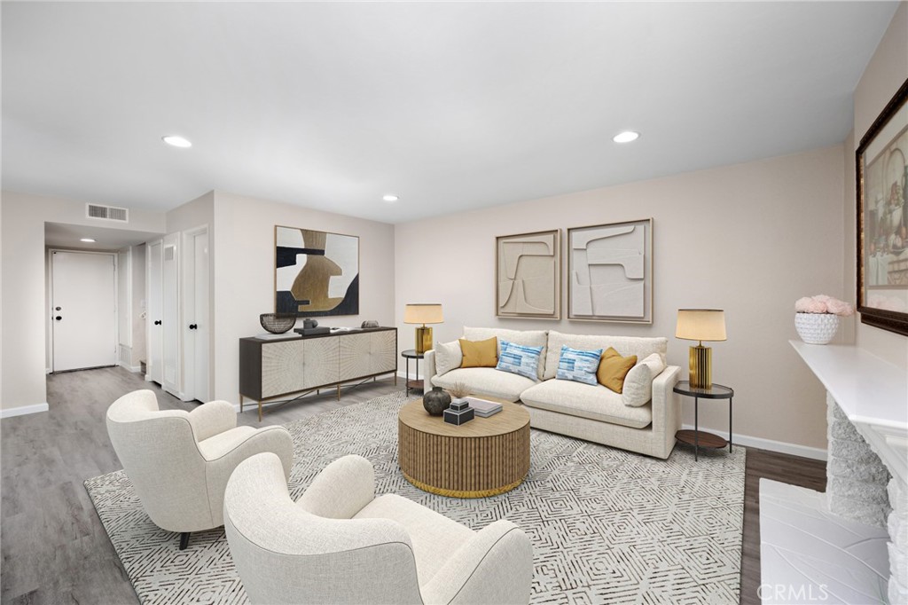 Fullerton, California, 92835, United States, 3 Bedrooms Bedrooms, ,3 BathroomsBathrooms,Residential,For Sale,1892119