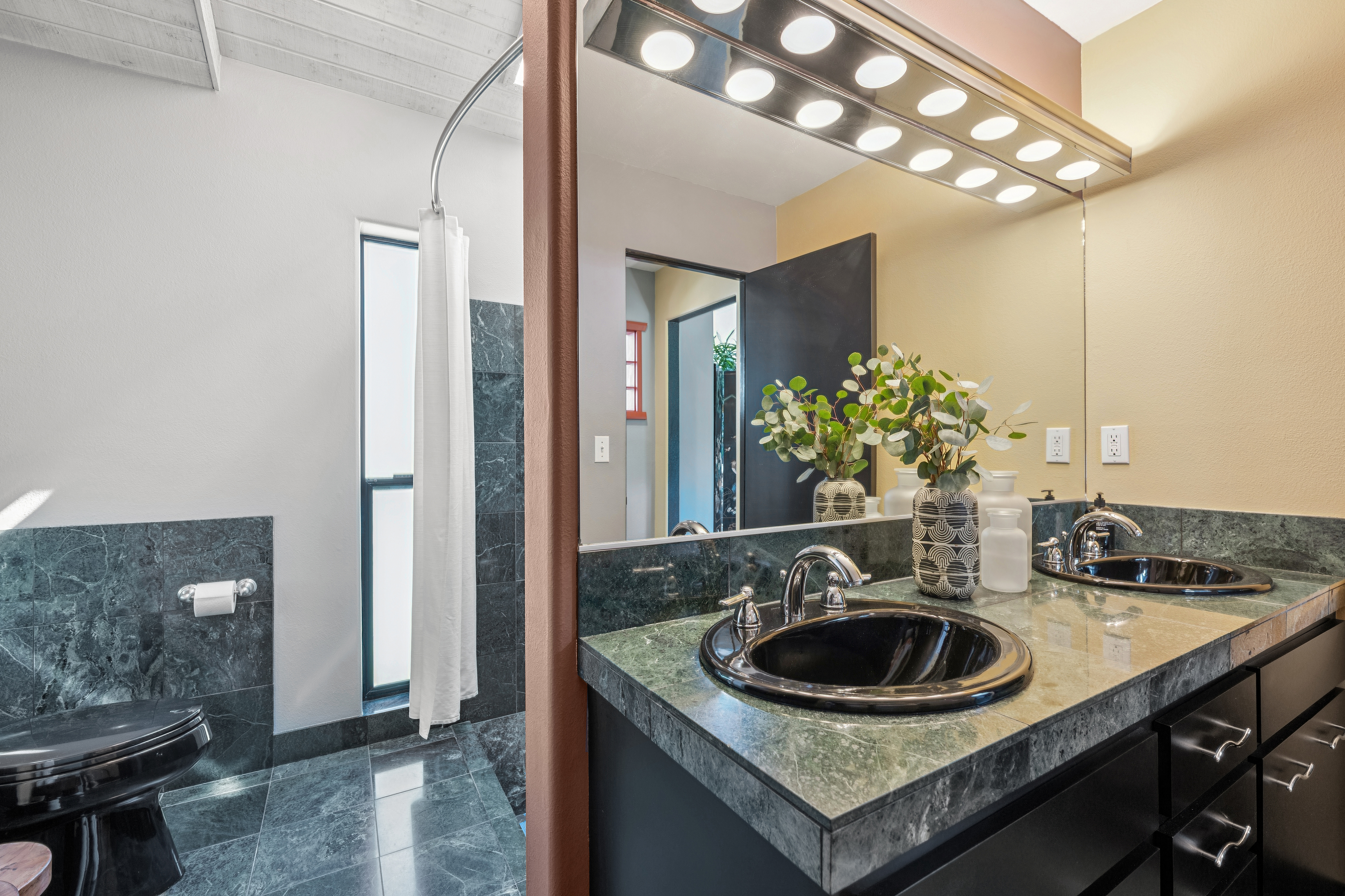  Majesty of the Pacific Ocean meets modern luxury living - 物件實景