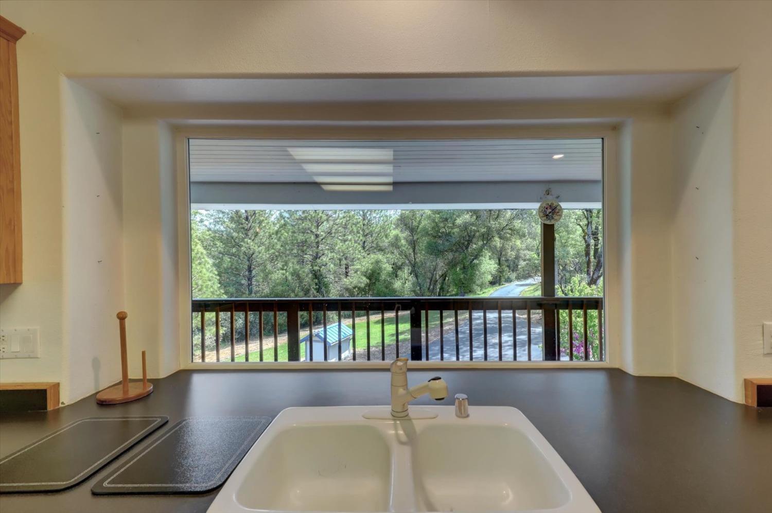 Penn Valley, California, 95946, United States, 3 Bedrooms Bedrooms, ,4 BathroomsBathrooms,Residential,For Sale,1798374