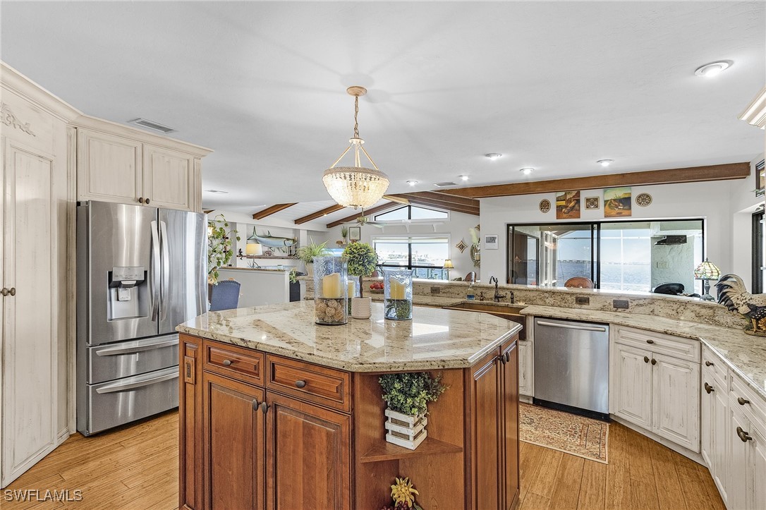 Cape Coral, Florida, 33904, United States, 5 Bedrooms Bedrooms, ,5 BathroomsBathrooms,Residential,For Sale,1978634