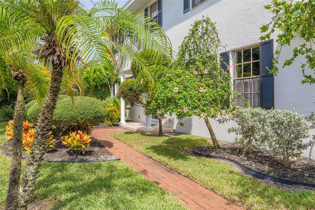 Clearwater, Florida, 33759, United States, 4 Bedrooms Bedrooms, ,3 BathroomsBathrooms,Residential,For Sale,1950802
