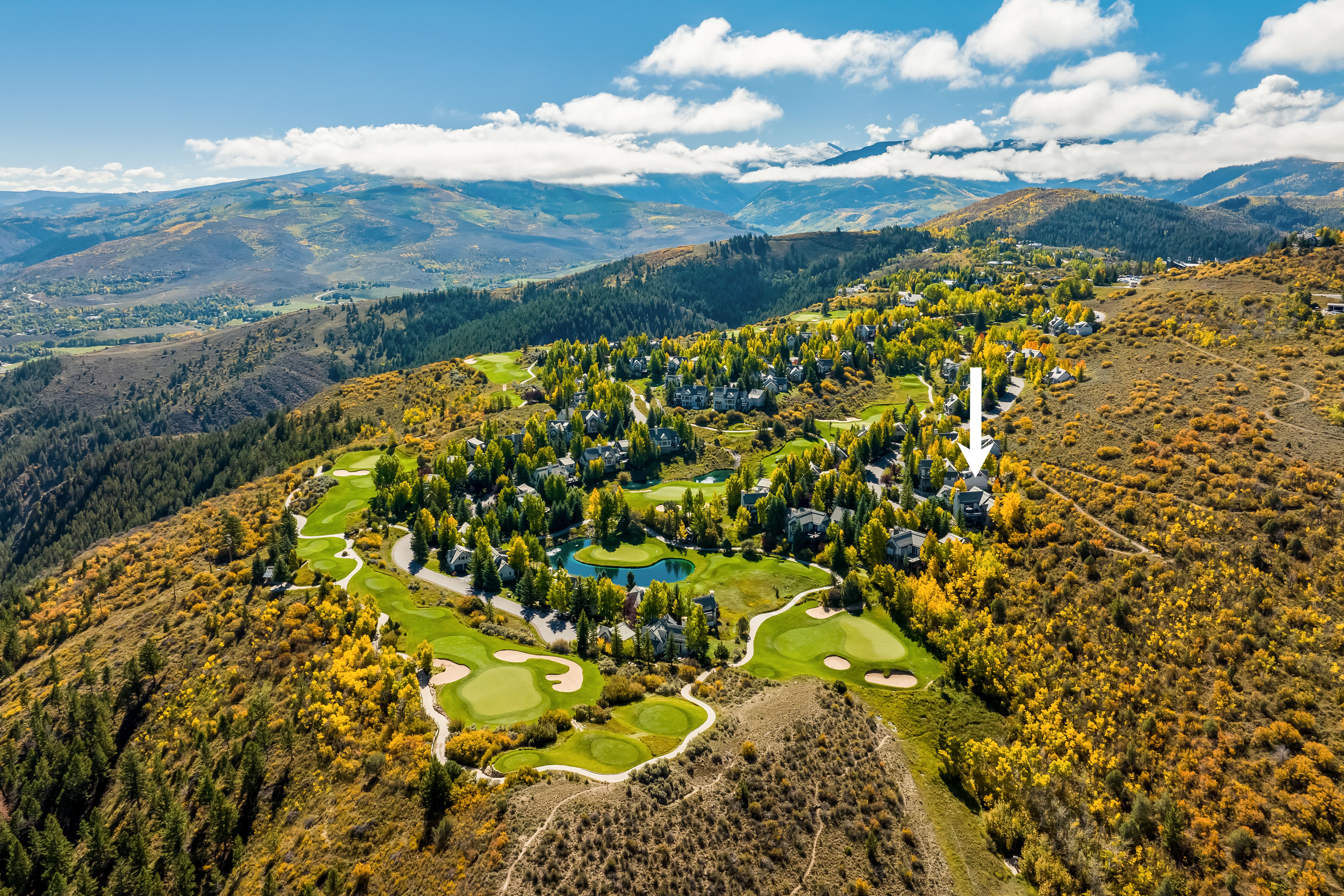  Quiet Cul-de-sac in the Cordillera Divide with Exceptional Views - 物件實景