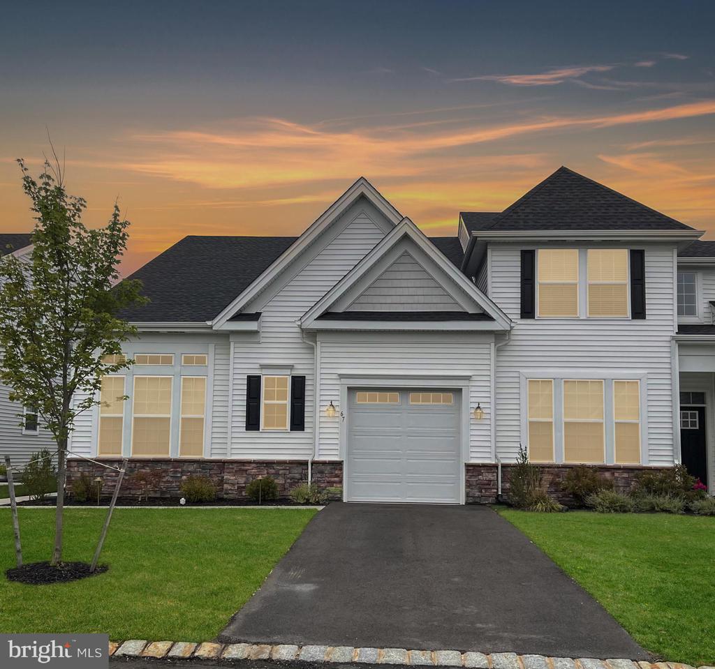 New Egypt, New Jersey, 08533, United States, 3 Bedrooms Bedrooms, ,3 BathroomsBathrooms,Residential,For Sale,1909198
