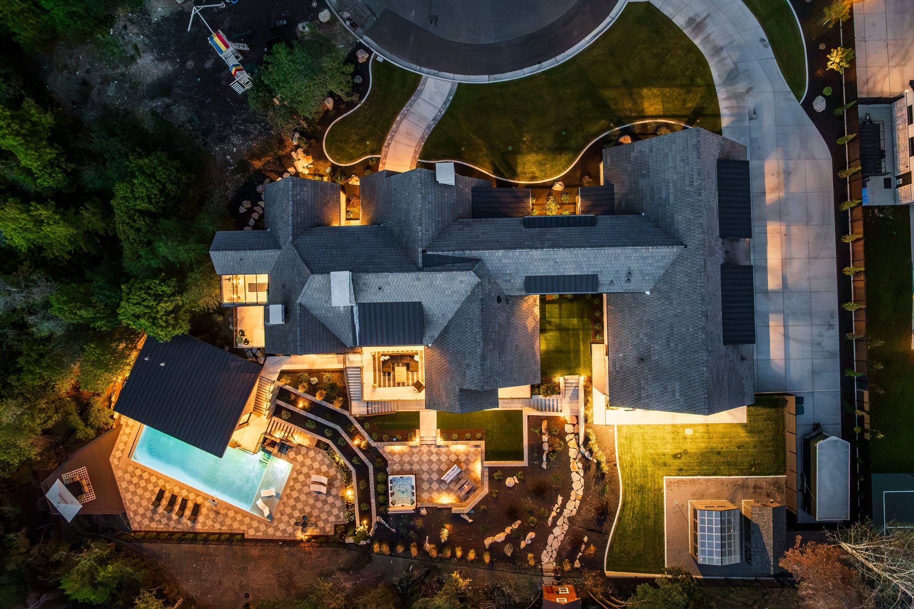  A Sanctuary of Luxury, Wellness, and Recreation — All Your Own - 物件實景