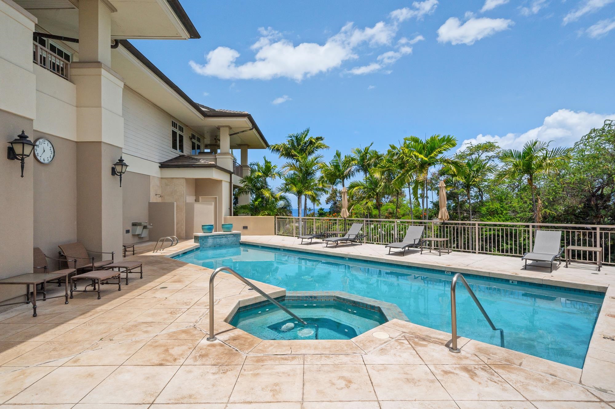 Kihei, Hawaii, 96753, United States, 2 Bedrooms Bedrooms, ,2 BathroomsBathrooms,Residential,For Sale,1828324