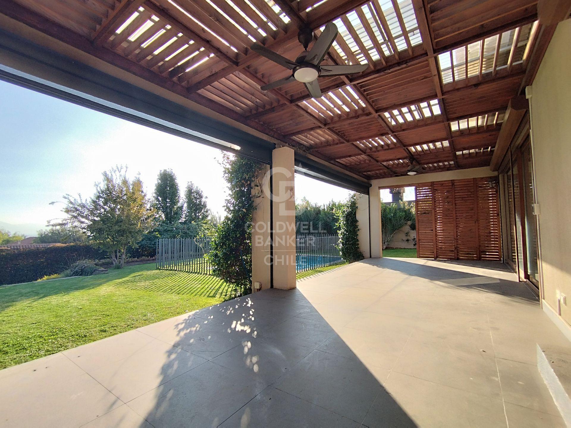 Colina, Chile, 7 Bedrooms Bedrooms, ,5 BathroomsBathrooms,Residential,For Sale,2002956