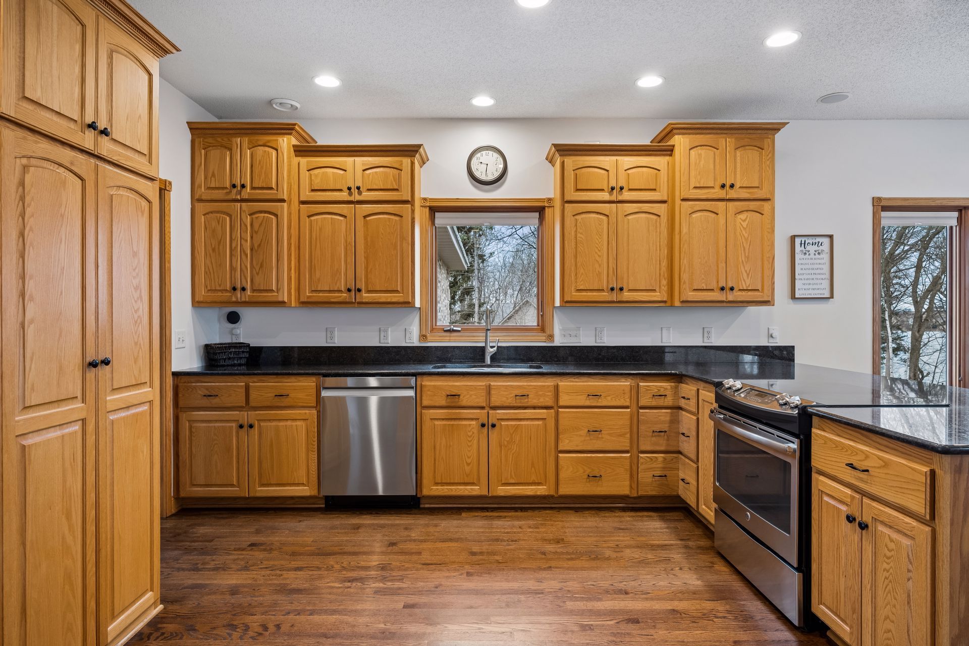  Exceptional Lake Cokato Retreat with Panoramic Sunset Views - 物件實景