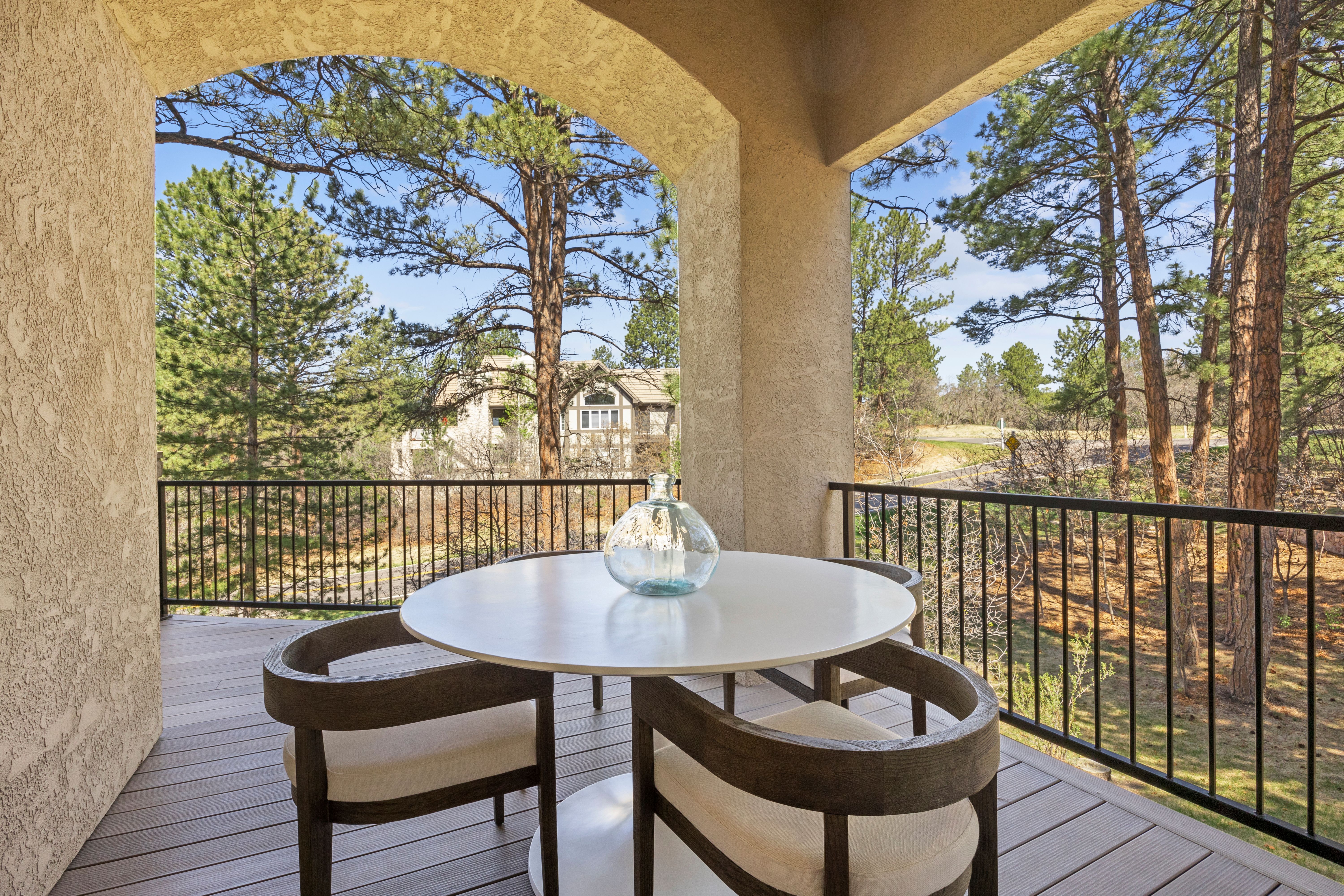  Completely Reimagined - Full-Scale Reconstruction Home In Gated Castle Pines - 物件實景
