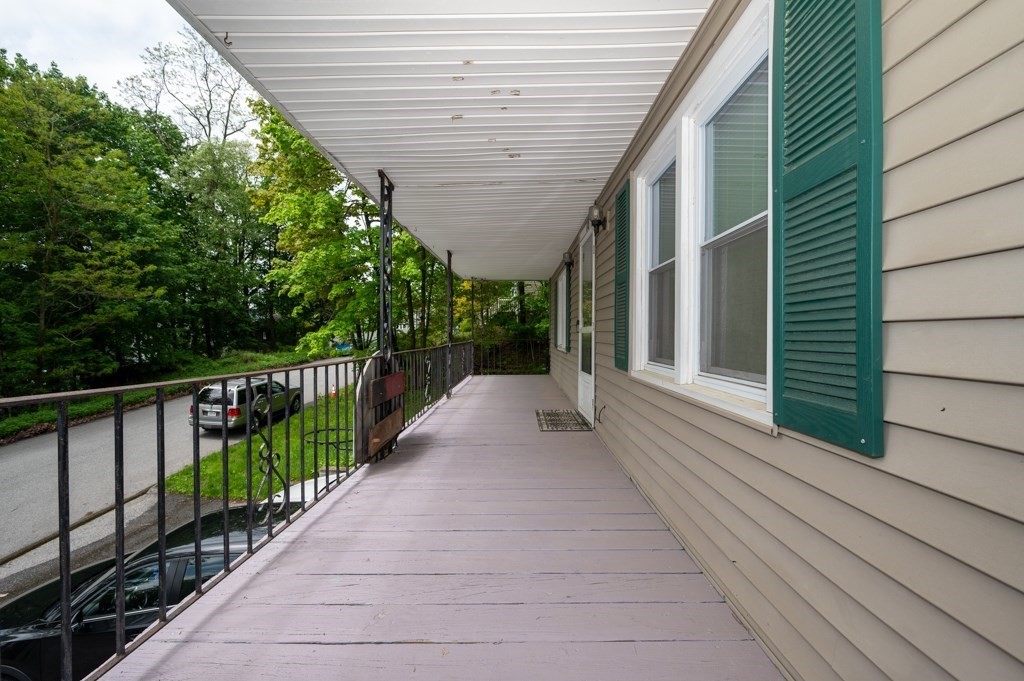 Worcester, Massachusetts, 01602, United States, 6 Bedrooms Bedrooms, ,2 BathroomsBathrooms,Residential,For Sale,1949815