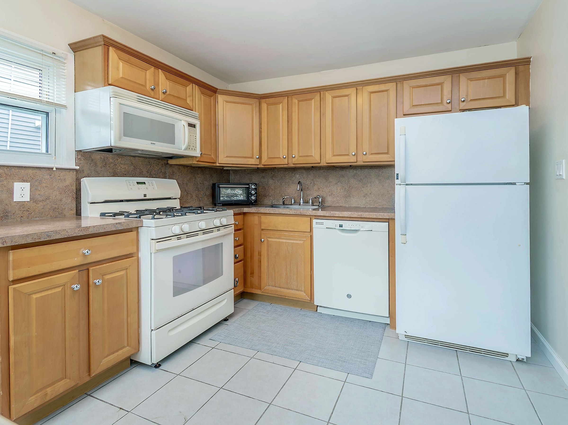  44 Corchaug Avenue, Port Washington, NY, 11050 - 物件實景