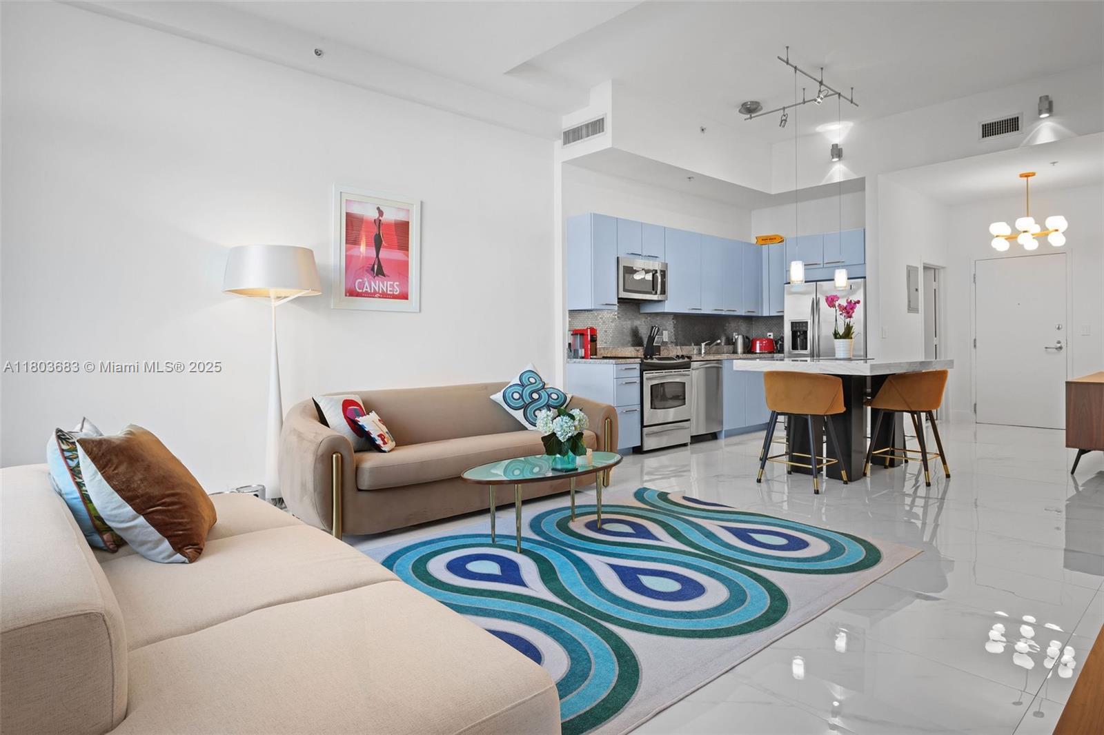 Miami Beach, Florida, 33139, United States, 1 Bedroom Bedrooms, ,2 BathroomsBathrooms,Residential,For Sale,1818097